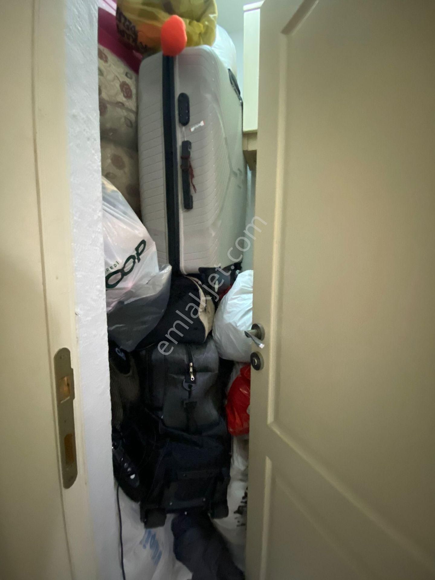 Basın Sit. Metro Ve Cd. Yakını Tadilatlı D.gazlı Bahçeli 2+1 - Görsel 9