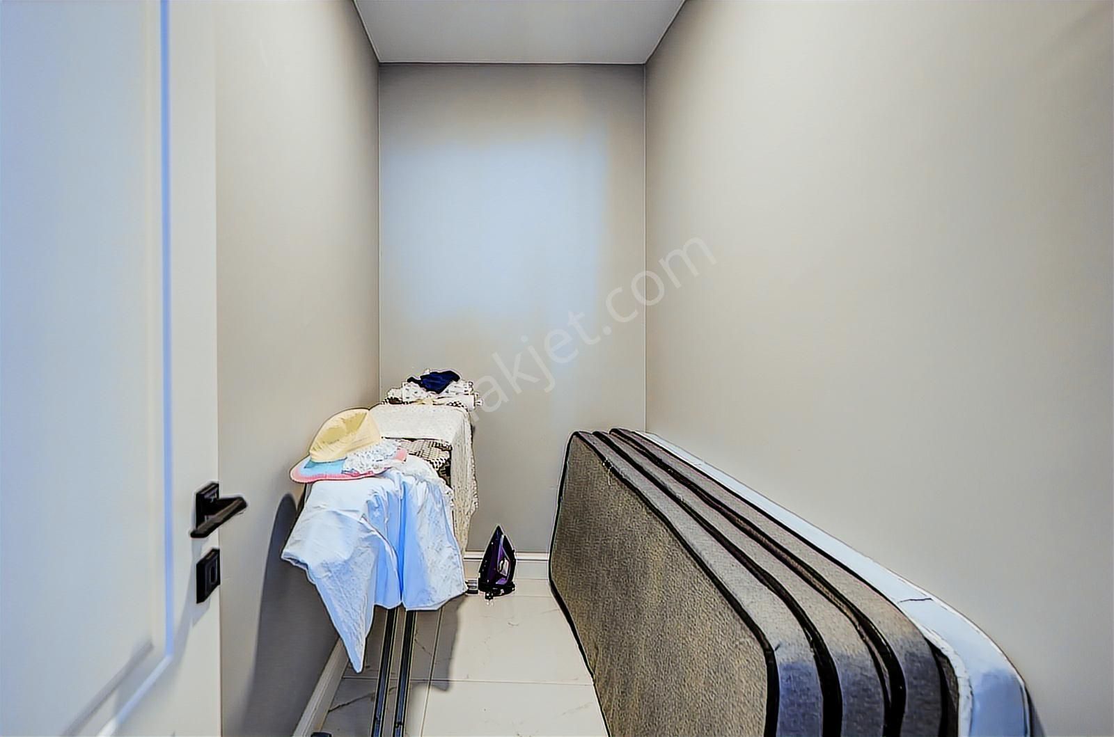 Bahçeli Yaşam Konakları Büyük Bahçeli Havuzlu Satılık 4+1 Villa - Görsel 7