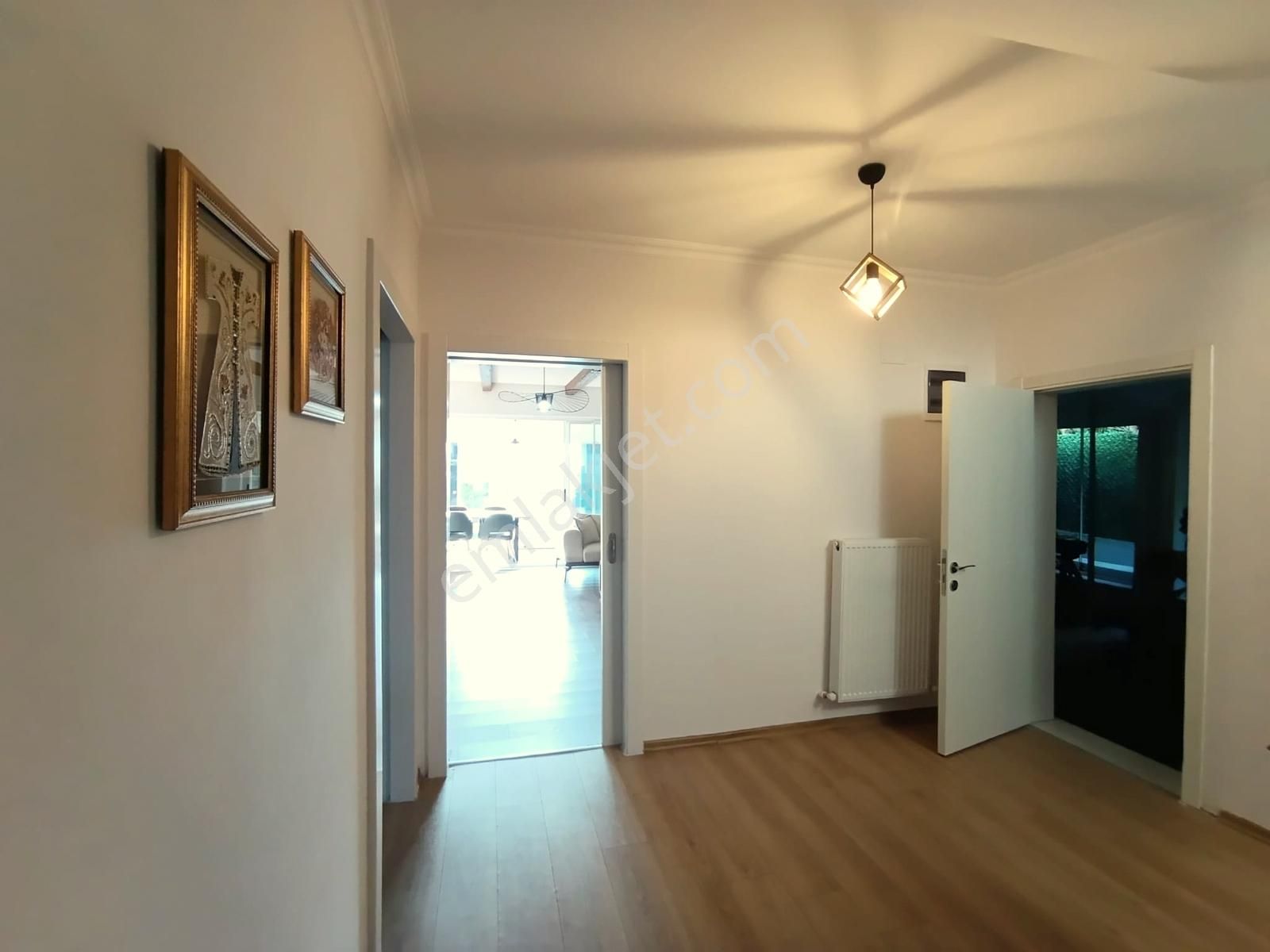 Re/max Anka'dan Cadde Üstünde, Merkezi Konumda Lüks Villa. - Görsel 17