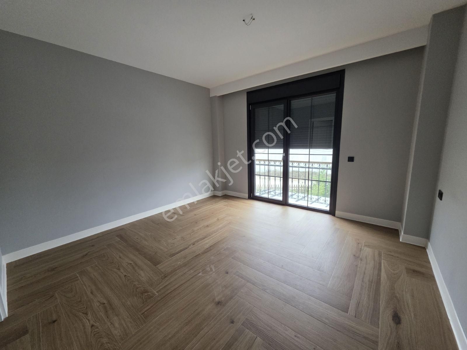 Remax Anka'dan Geniş Bahçeli 4+1 Bahçeli Yaşam Konaklarnda Villa - Görsel 10