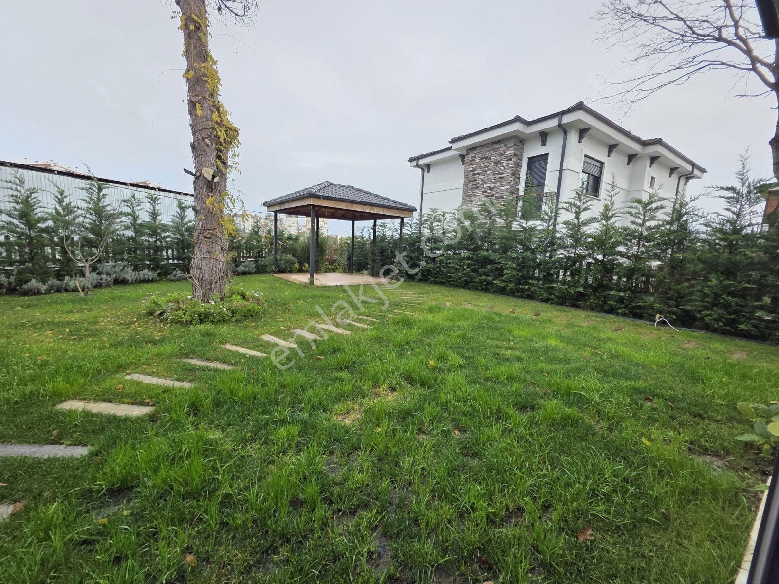 Remax Anka'dan Geniş Bahçeli 4+1 Bahçeli Yaşam Konaklarnda Villa - Görsel 18