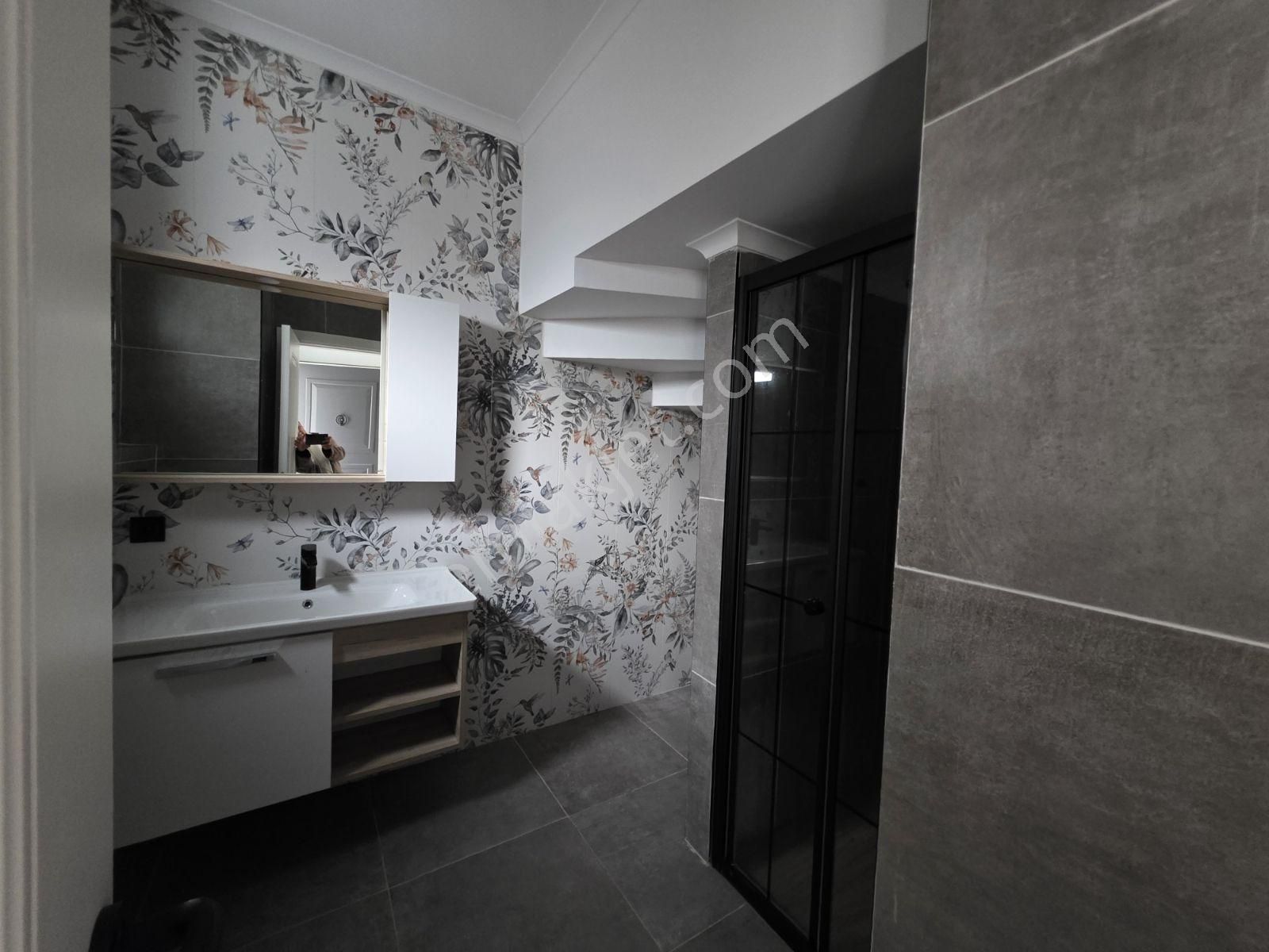 Remax Anka'dan Geniş Bahçeli 4+1 Bahçeli Yaşam Konaklarnda Villa - Görsel 32