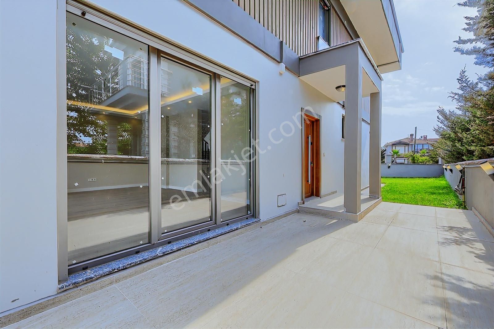 Remax Anka'dan Satılık 330 M2 Arsa İçinde İskanlı Müstakil Villa - Görsel 29