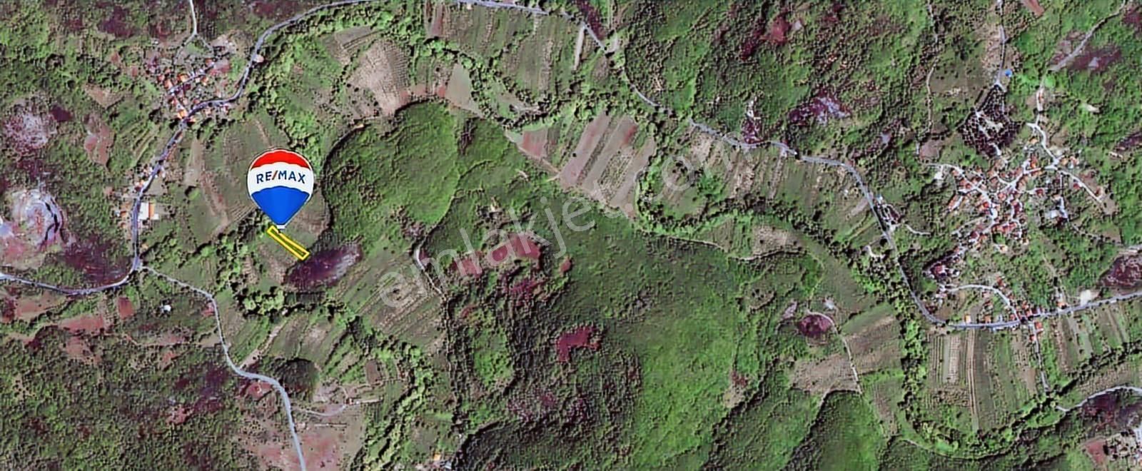 Remax Anka'dan Göksu' Da 1402 M2 Satılık Tarla