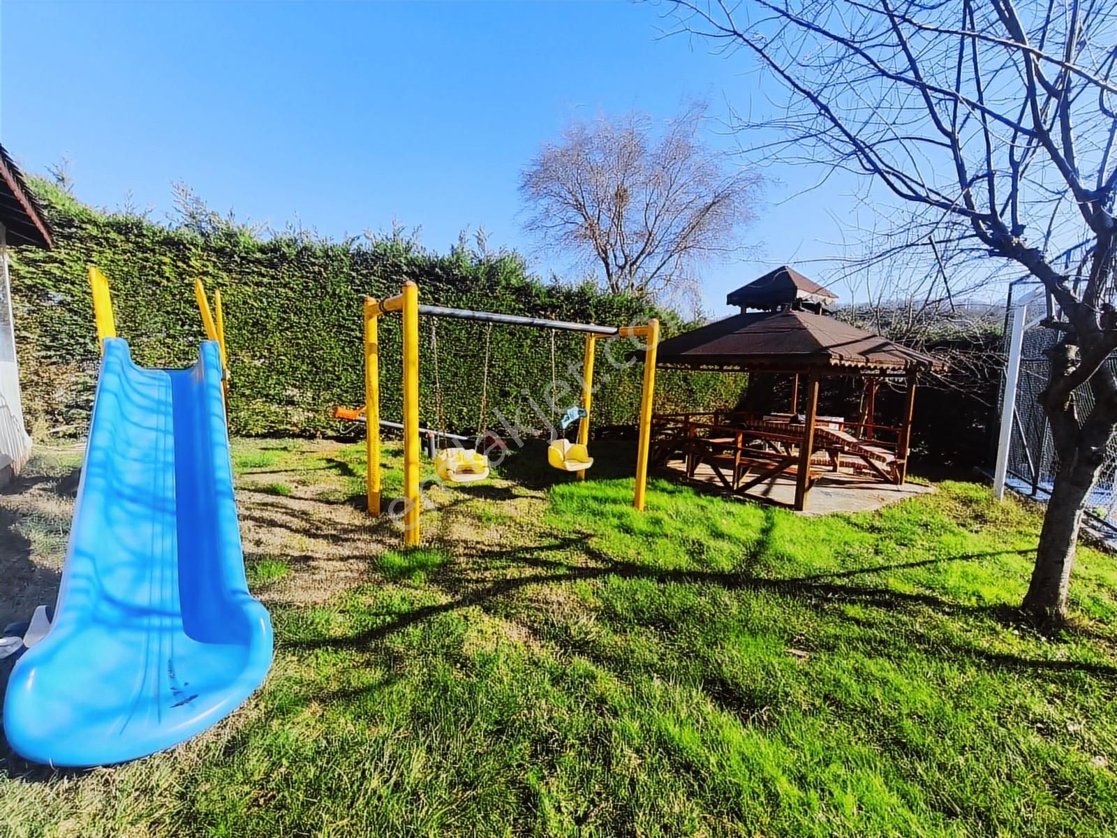 Şile'de 415m2 Arsa Paylı Doğal Taş Yapımı Otantik Satılık Villa - Görsel 20