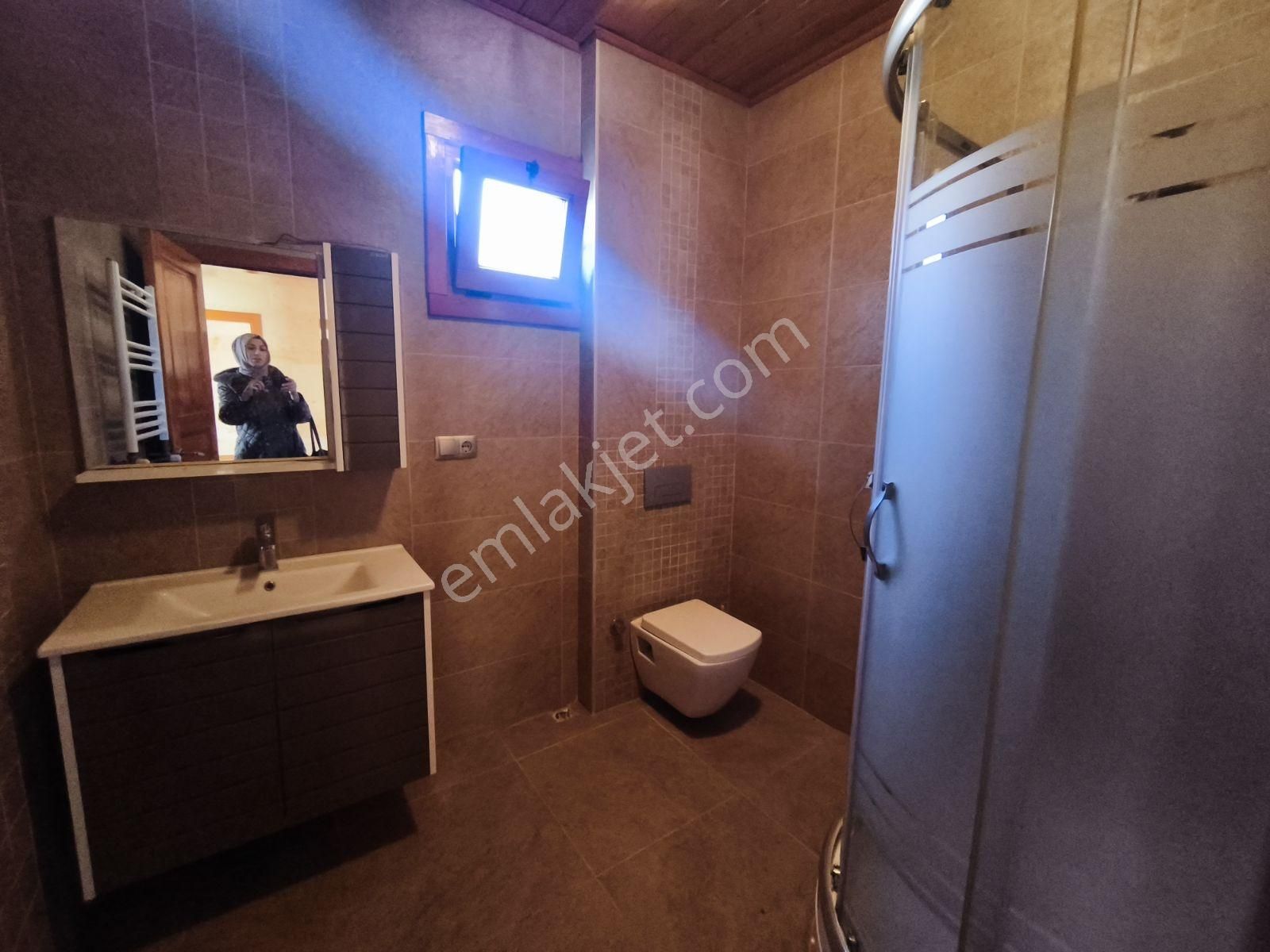 Şile'de 415m2 Arsa Paylı Doğal Taş Yapımı Otantik Satılık Villa - Görsel 35