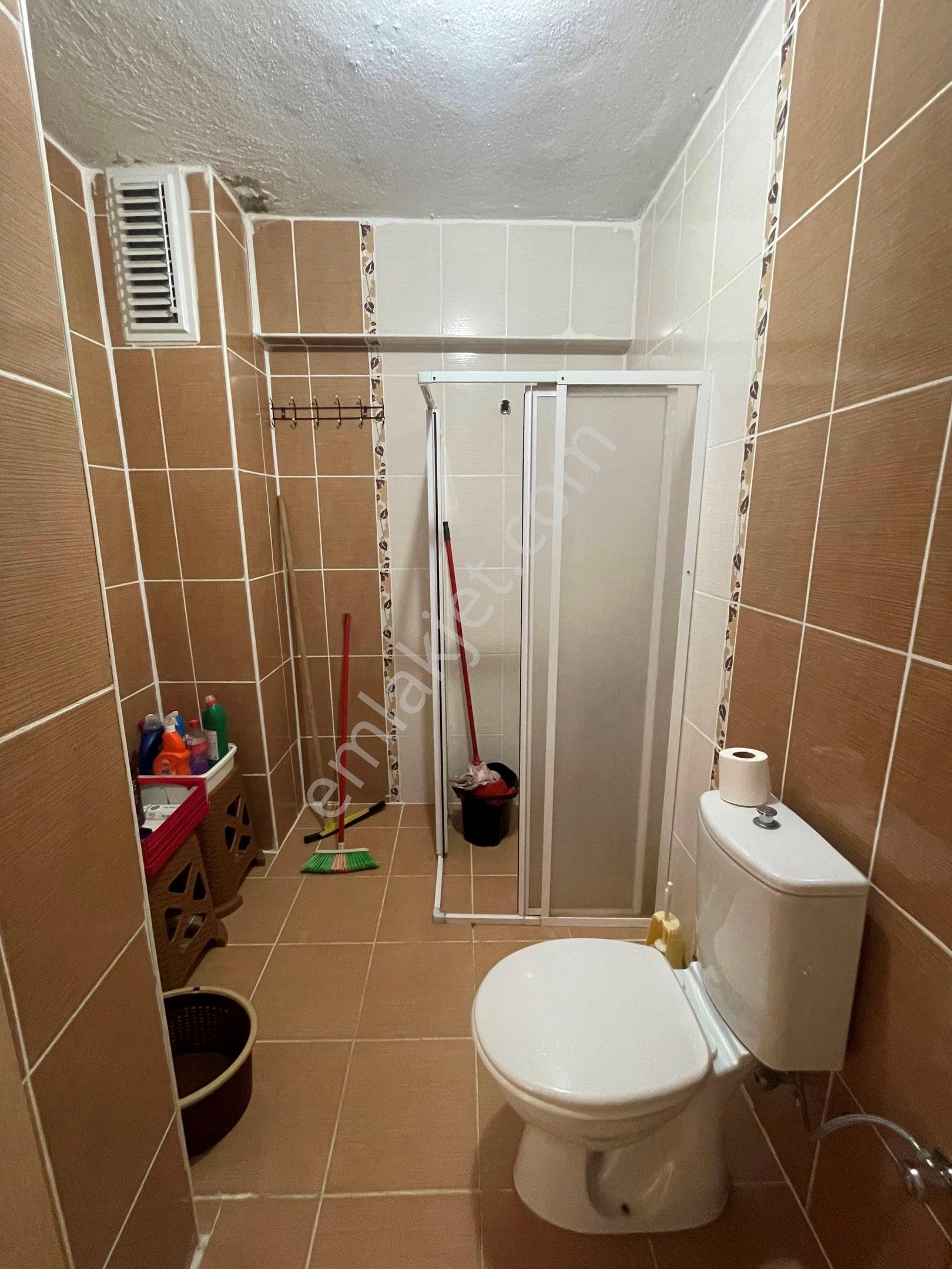 Altın Emlak'tan Aziziye'de Denize Yürüme Mesafesinde, Havuzlu Sitede 2+1 Ara Kat Daire - Görsel 28