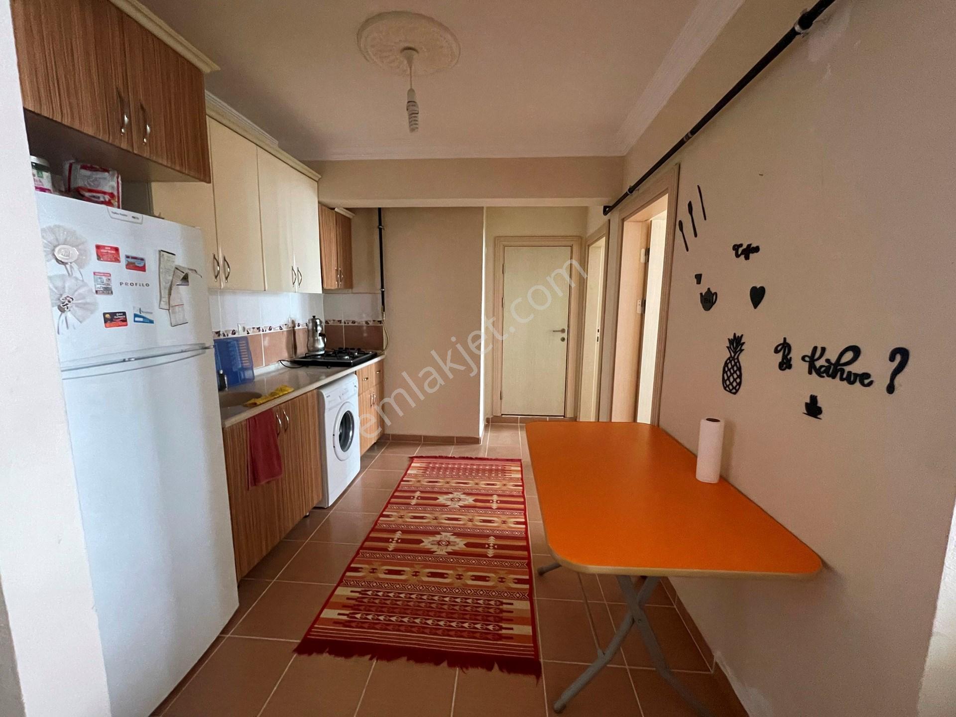 Altın Emlak'tan Aziziye'de Denize Yürüme Mesafesinde, Havuzlu Sitede 2+1 Ara Kat Daire - Görsel 19
