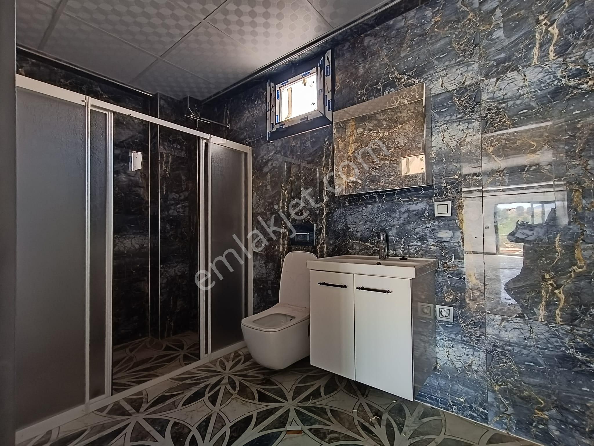 Satılık İzmir Foçaköy De Doğayla İç İçe Müstakil Arsa İçinde Dublex Havuzlu Taş Villa - Görsel 17