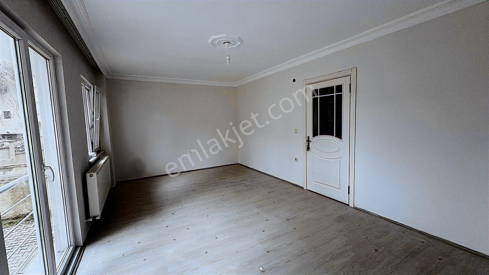 Remax Anka'dan Kat Mülkiyetli Merkezde 3+1 Ters Dubleks Daire - Görsel 6