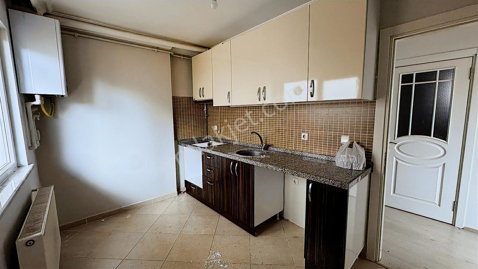 Remax Anka'dan Kat Mülkiyetli Merkezde 3+1 Ters Dubleks Daire - Görsel 8