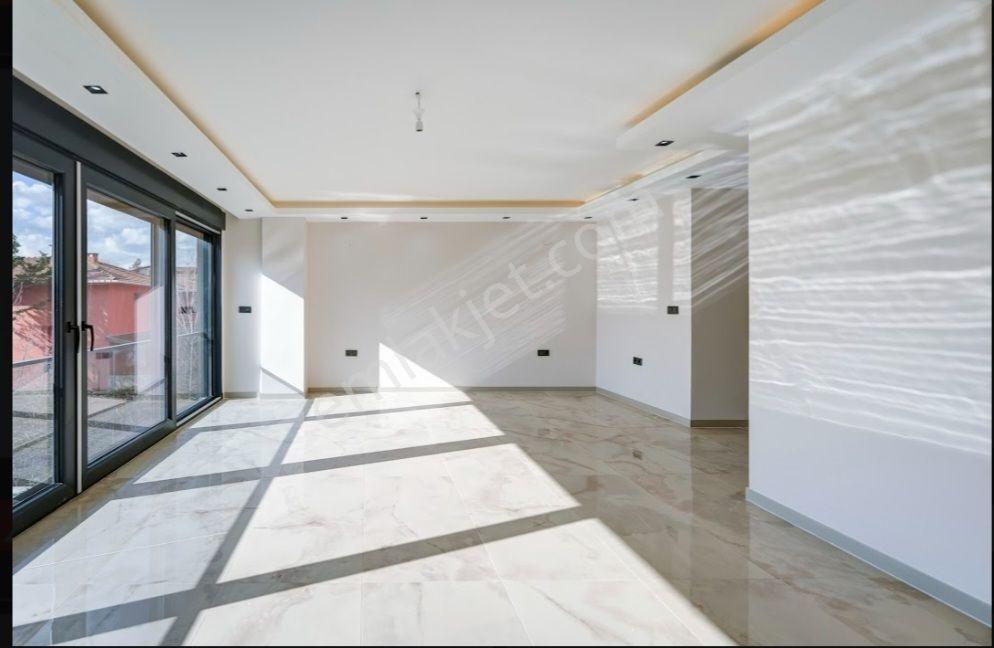 Remaxanka'dan 460 M2 Arsa İçinde Satılık Müstakil Villa - Görsel 7