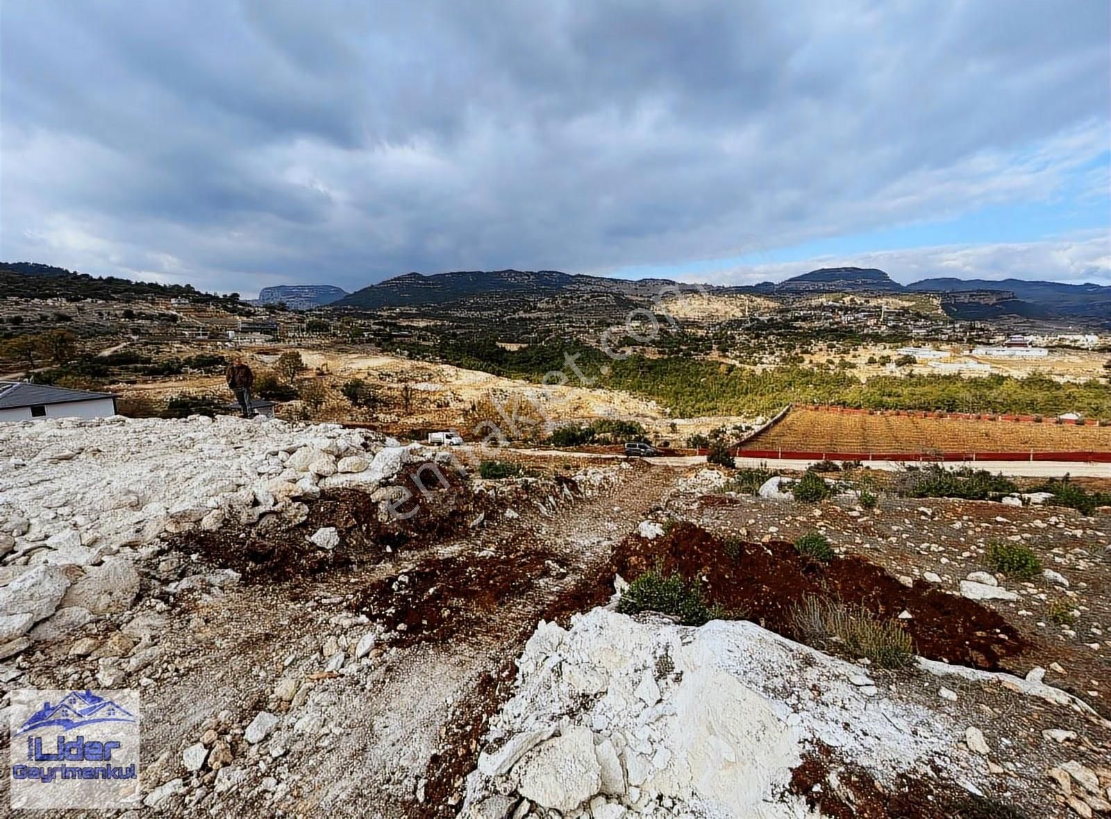 Toroslar Kerimlerde Kupon Arsa Tek Müstakil Tapulu