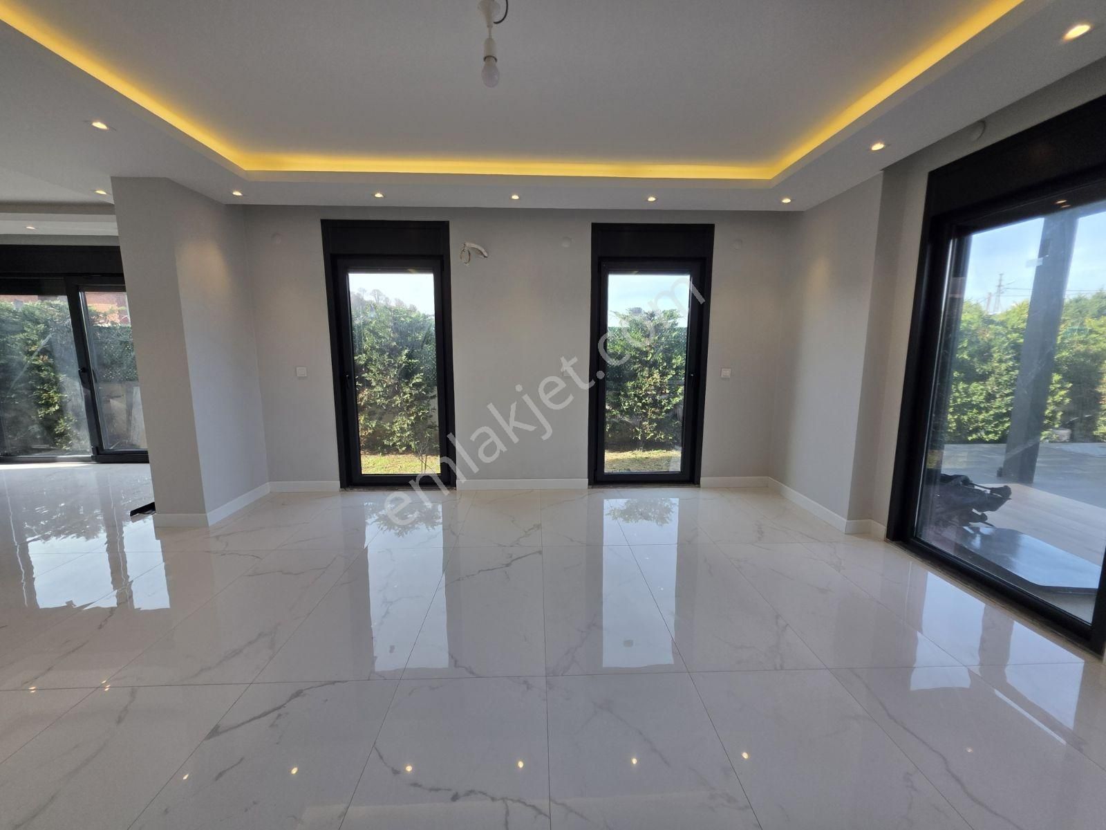 Remax Anka'dan Çavuş Mah. 724 M2 Arsa İçinde 5+1 Müstakil Villa - Görsel 27