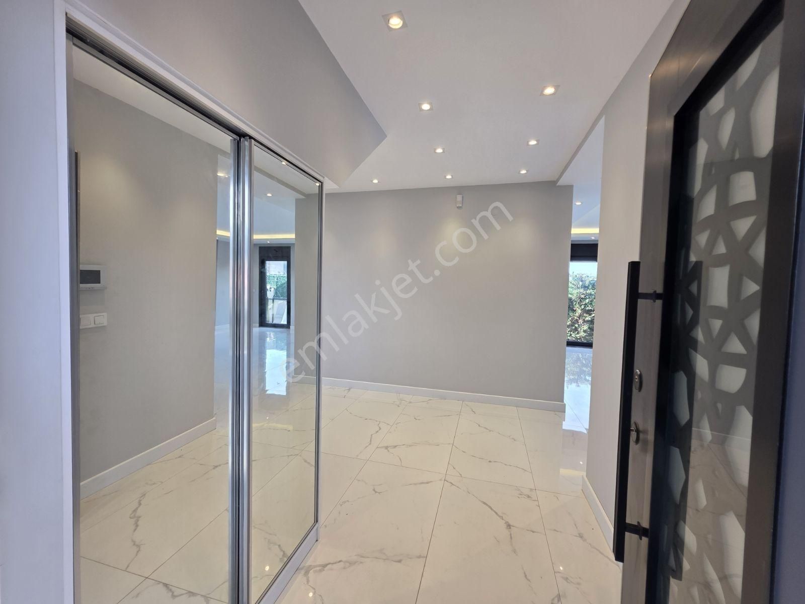 Remax Anka'dan Çavuş Mah. 724 M2 Arsa İçinde 5+1 Müstakil Villa - Görsel 20