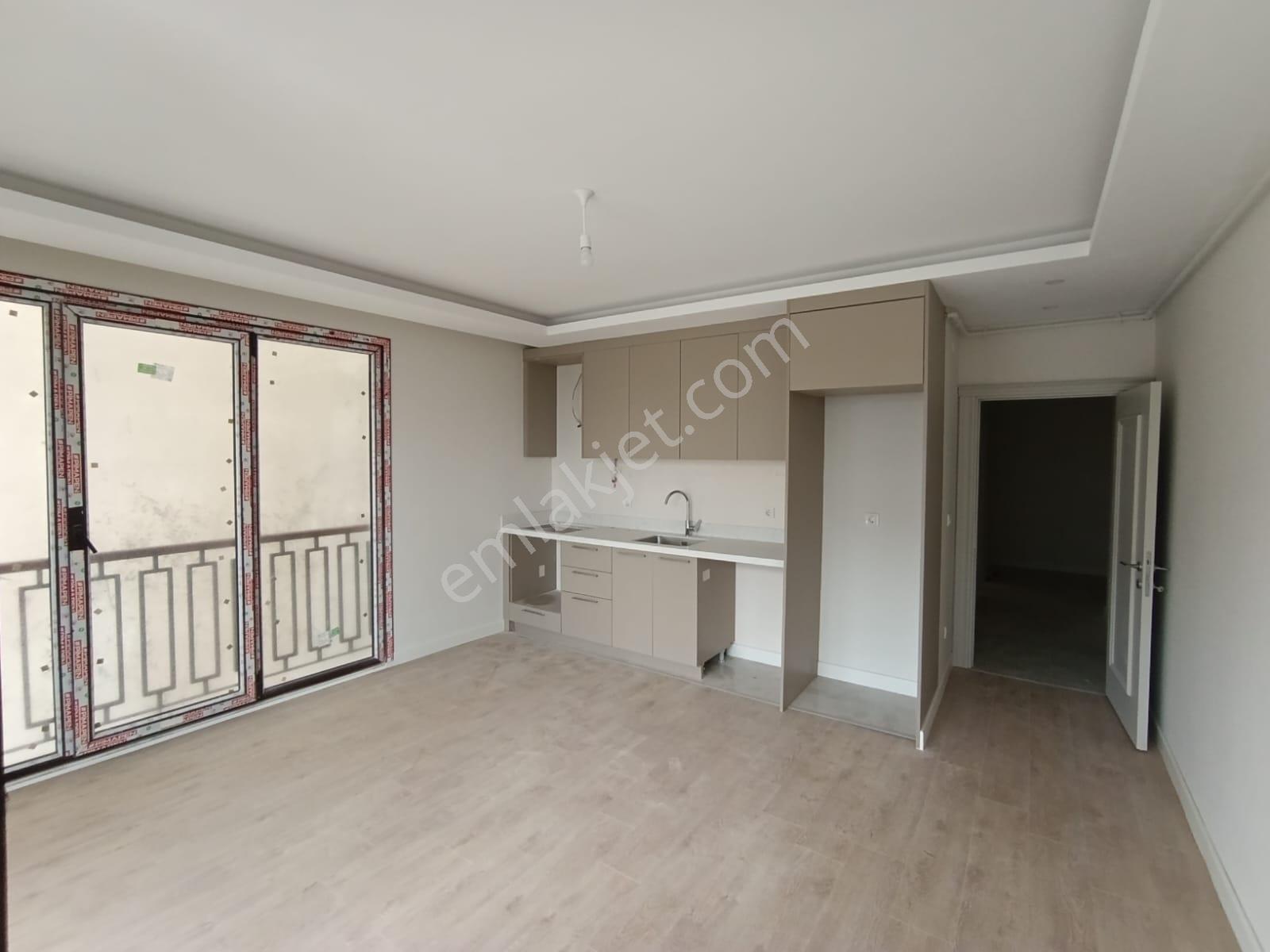 Re/max Anka'dan Atatürk Caddesi'ne Cepheli Merkezi Daire - Görsel 7