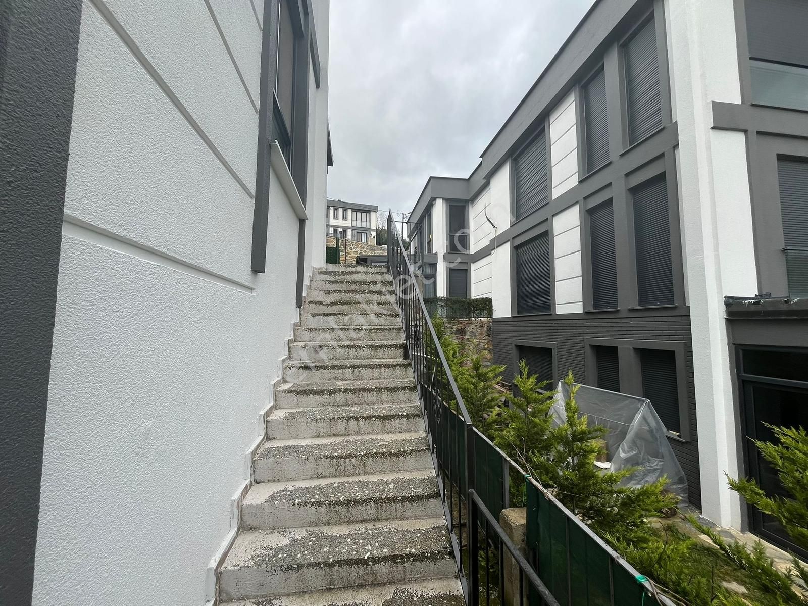 Şile Remax Anka'dan Merkezde Site İçerisin'de Sıfır Eşyalı Daire - Görsel 15
