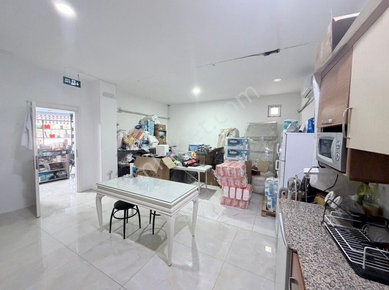 Acil Satılık - Devlet Hastanesi Yanıbaşında Net 156m2 Dükkan - Görsel 12