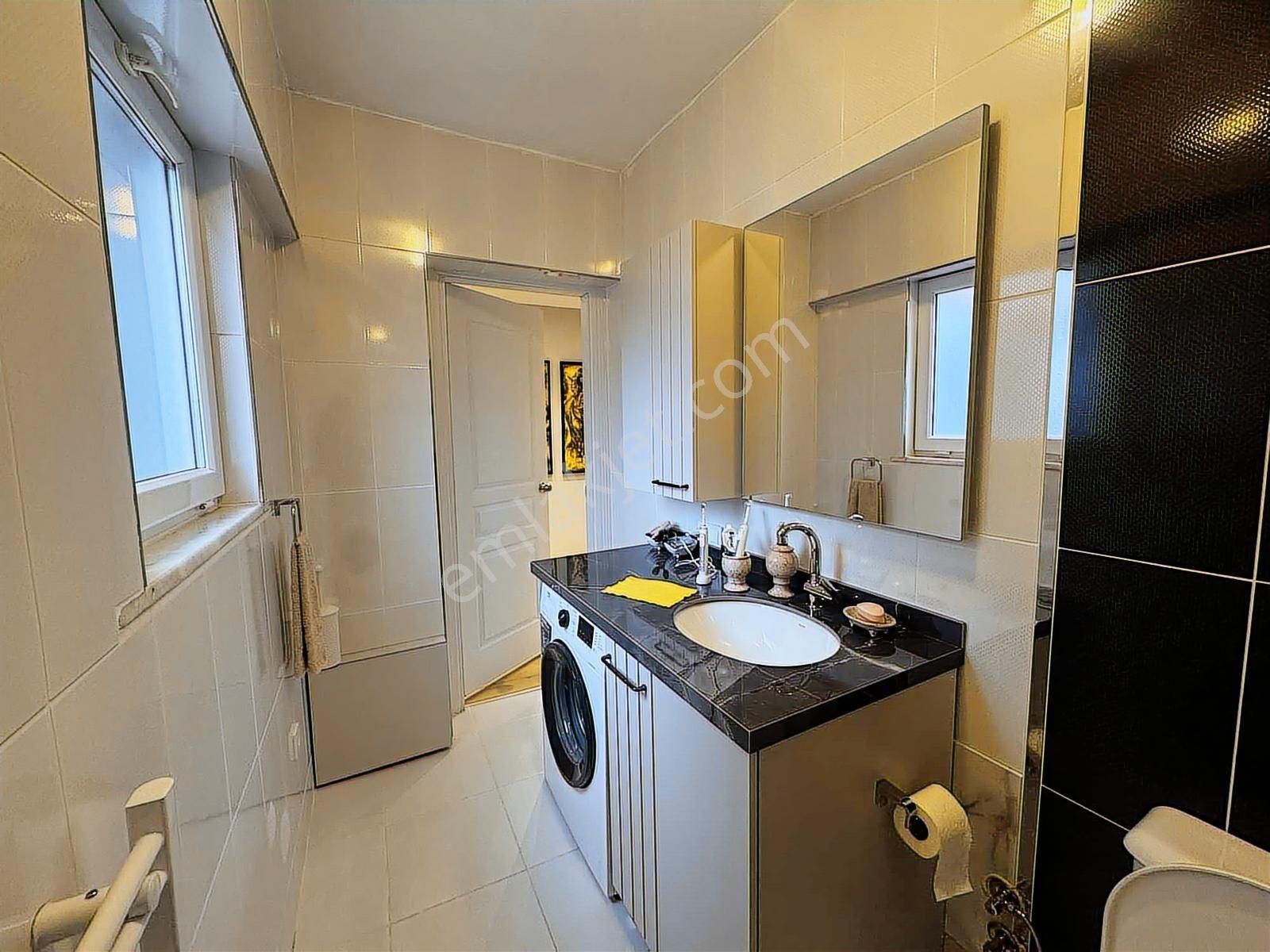 Remax Anka'dan Salkım Sitesinde Bakımlı Ve Tadilatlı Villa - Görsel 21