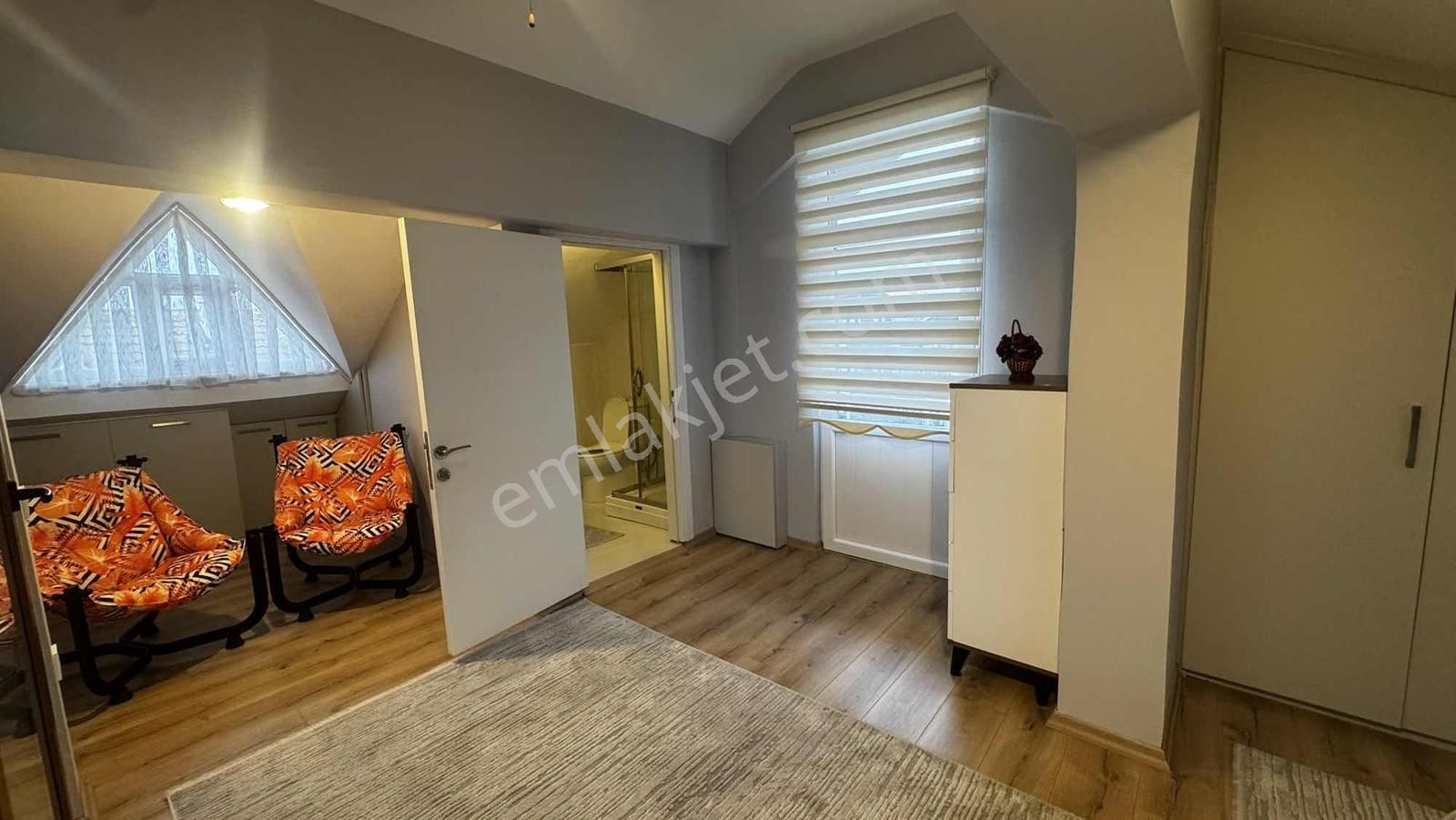 Remax Anka'dan Salkım Sitesinde Bakımlı Ve Tadilatlı Villa - Görsel 33