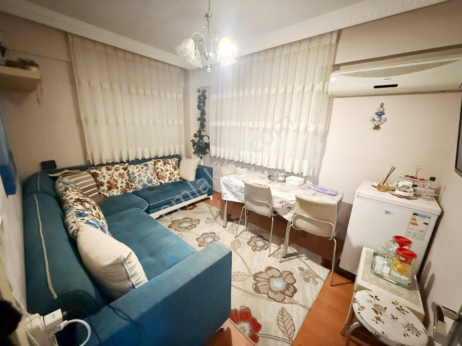 Fatih Emlak Tan 2+1 Yuksek Giriş Krediye Uygun 15 Yıllık Çakmak Duragına Yakın