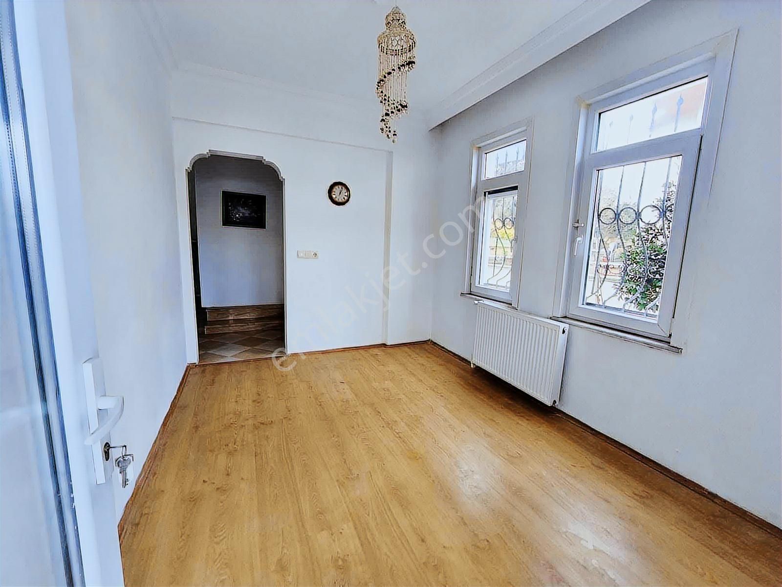 Re/max Anka Güvencesiyle 1+1 Kiralık Daire - Görsel 2