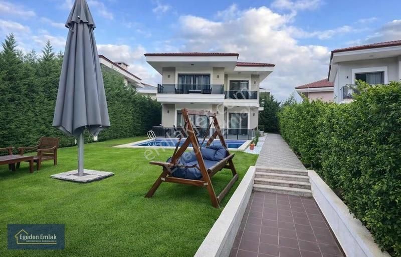 Marmaris'te En Nezih Bölgede Lüks 7+1 Satılık Villa