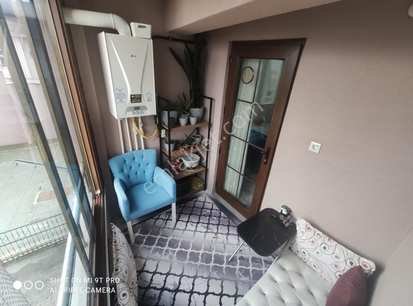 Akyazı Da 3 Katlı Binanın 3. Katında Bulunan Bakımlı Sat. Daire - Görsel 14