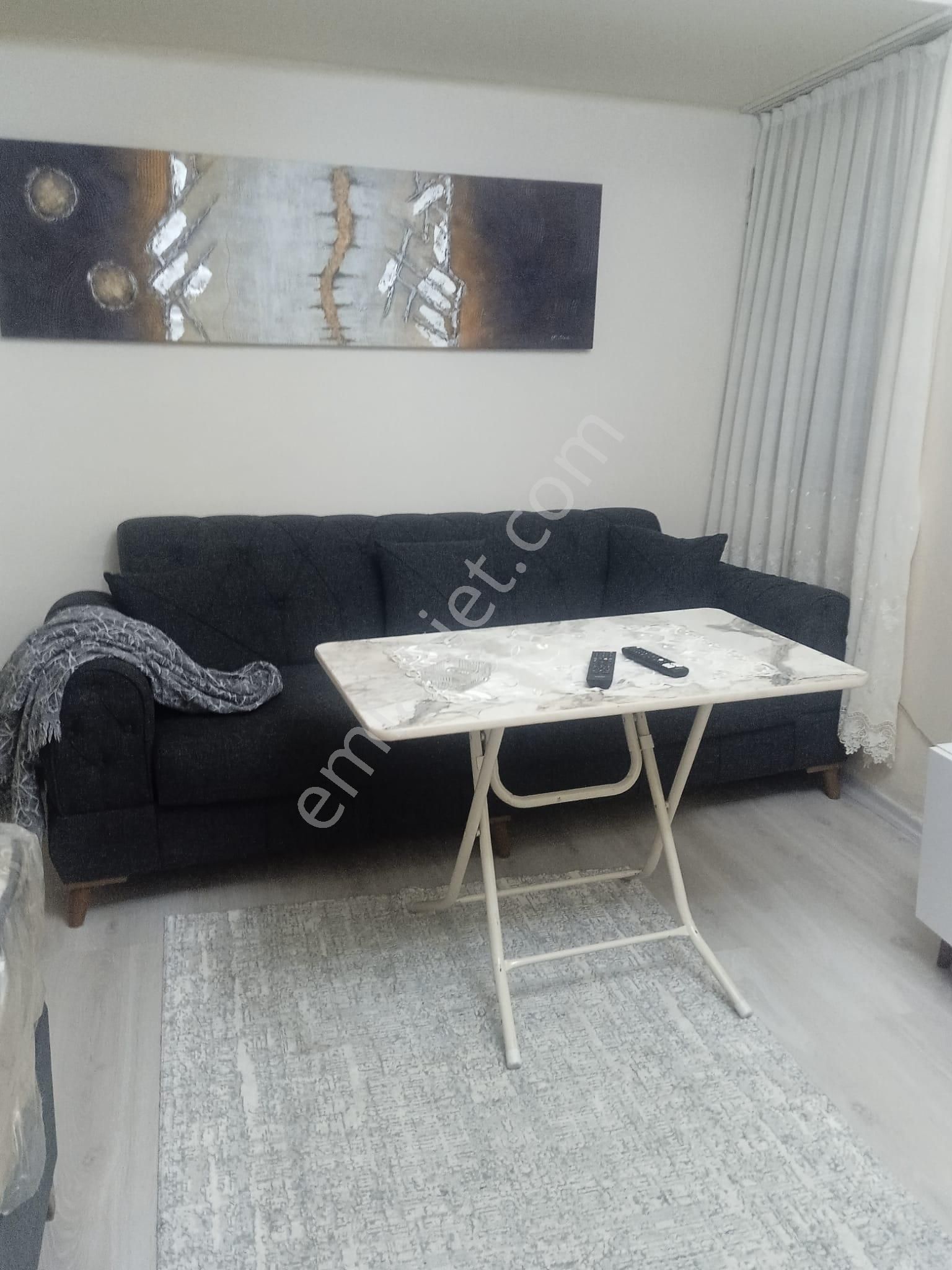 Bakırköy Meydanda 1+0 Eşyalı Kiralık Südütyo - Görsel 3