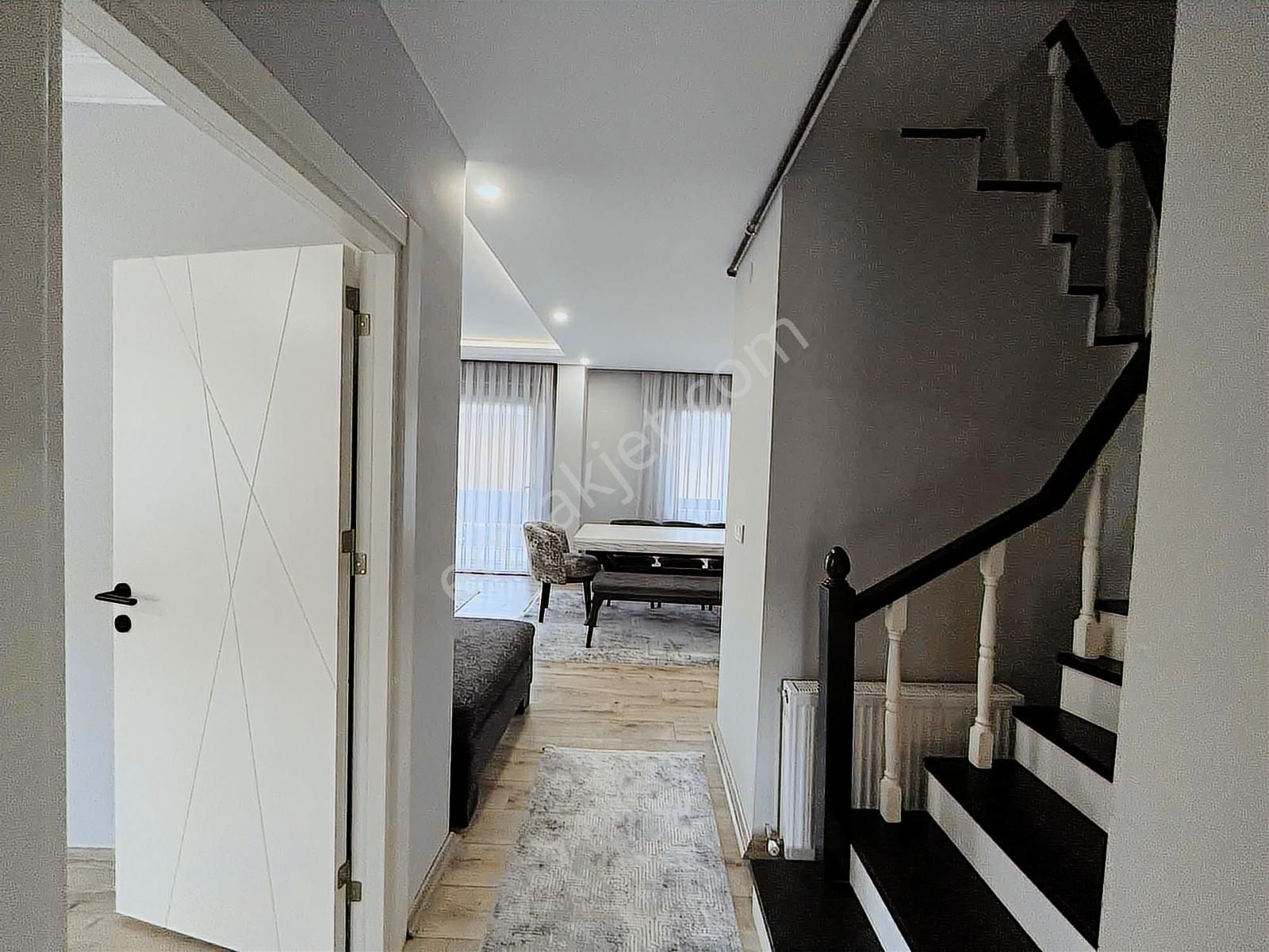 Şilenin Merkezi Noktasında Ormanın İçinde İzole Villa - Görsel 12
