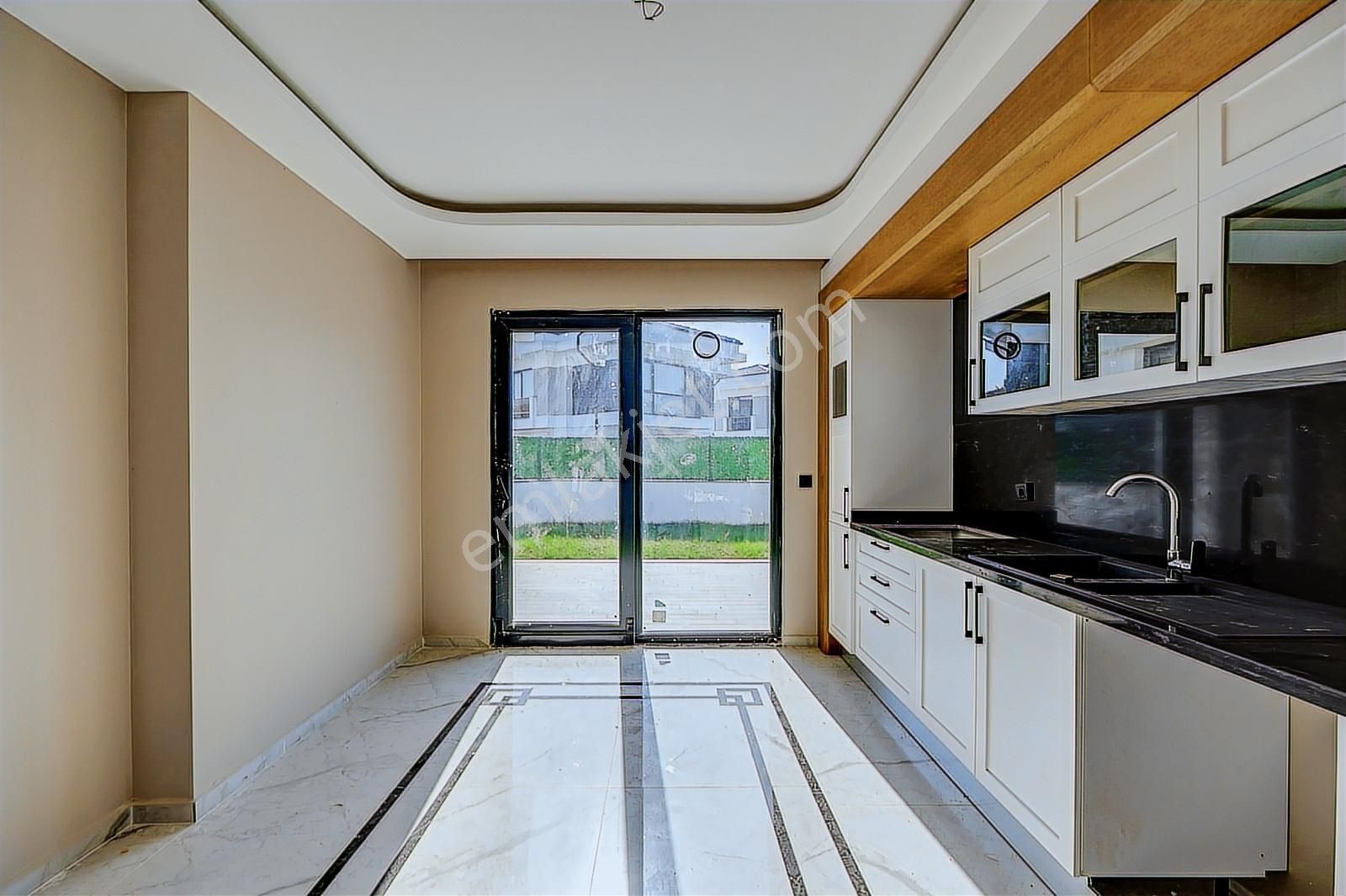Remax Anka 'dan Kumbaba 250 M2 5+1 Sıfır Satılık Müstakil Villa - Görsel 3