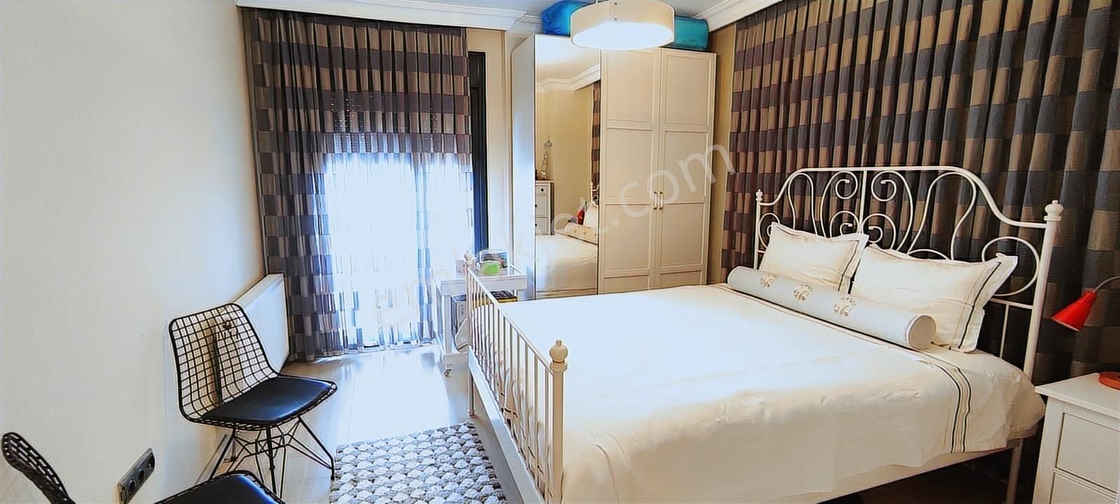 Şile Merkez'de Denize Yakın Müstakil Bahçeli 6+2 Satılık Villa - Görsel 28