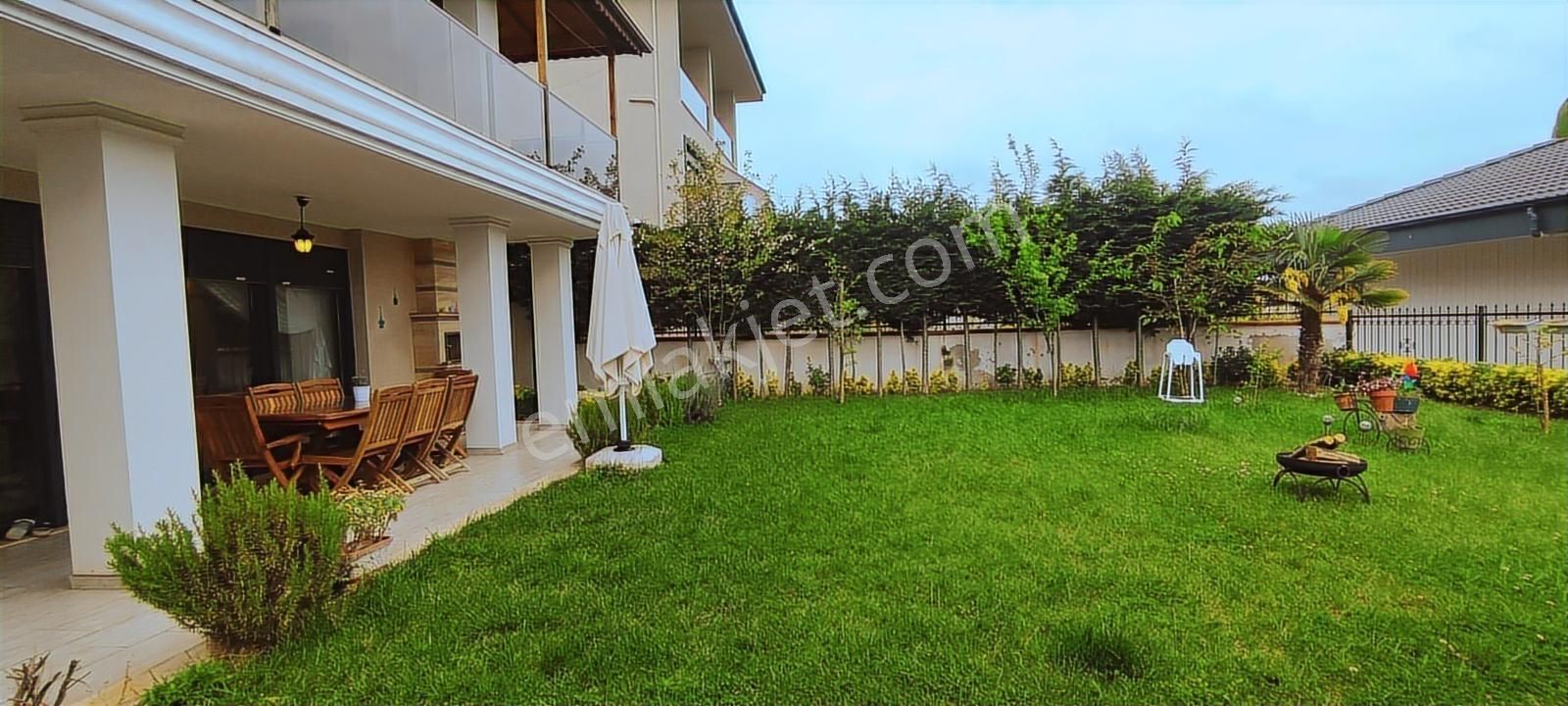 Şile Merkez'de Denize Yakın Müstakil Bahçeli 6+2 Satılık Villa - Görsel 19