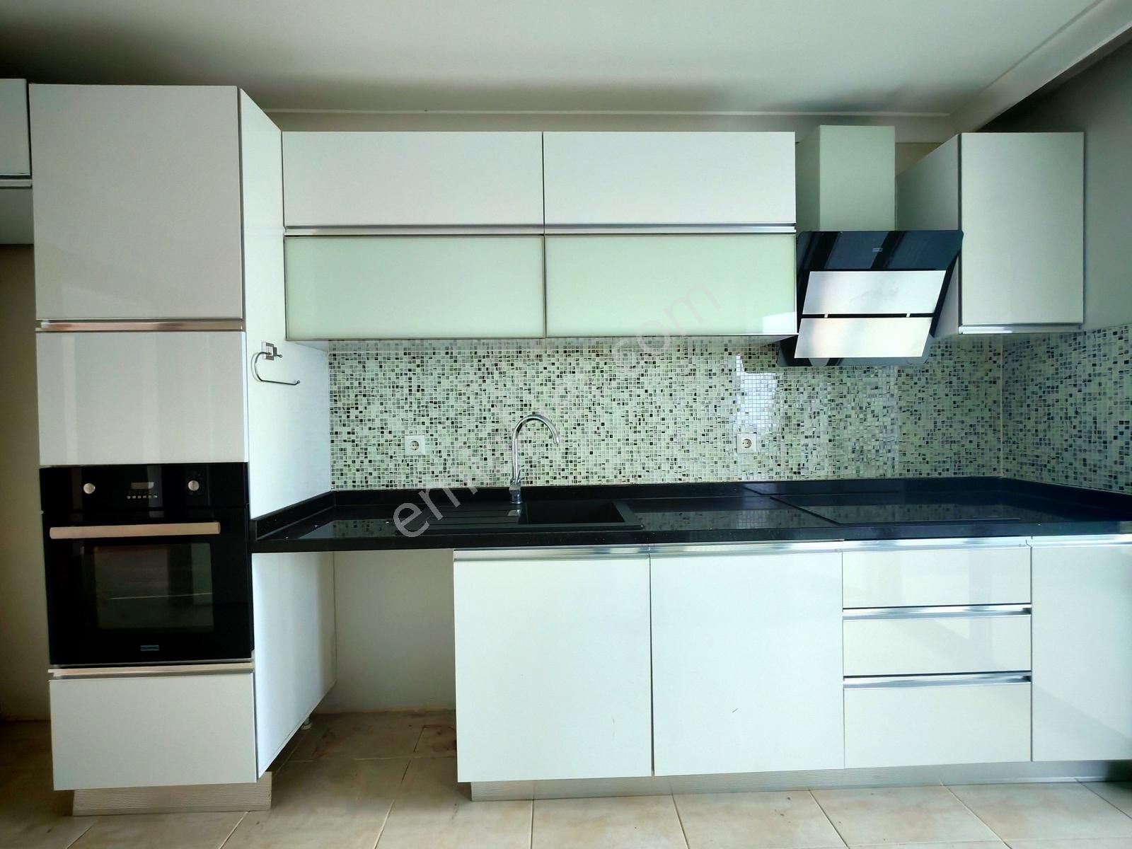 Silivri Yeni Mh. Donanımlı Site İçi Ara Kat 3+1 Silviya - Görsel 16