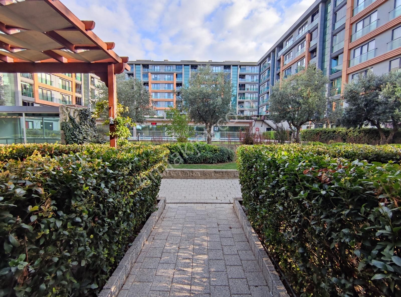 Silivri Yeni Mh. Donanımlı Site İçi Ara Kat 3+1 Silviya - Görsel 21