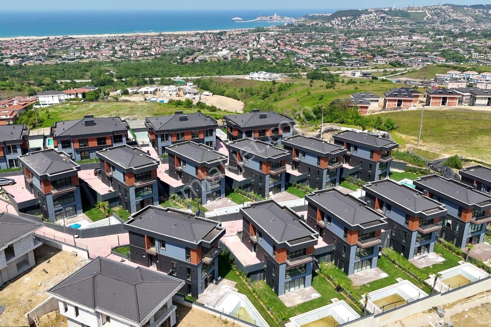 Remax Anka'dan Livapark'ta Müstakil Havuzlu 5+1 Aplus Villalar - Görsel 5