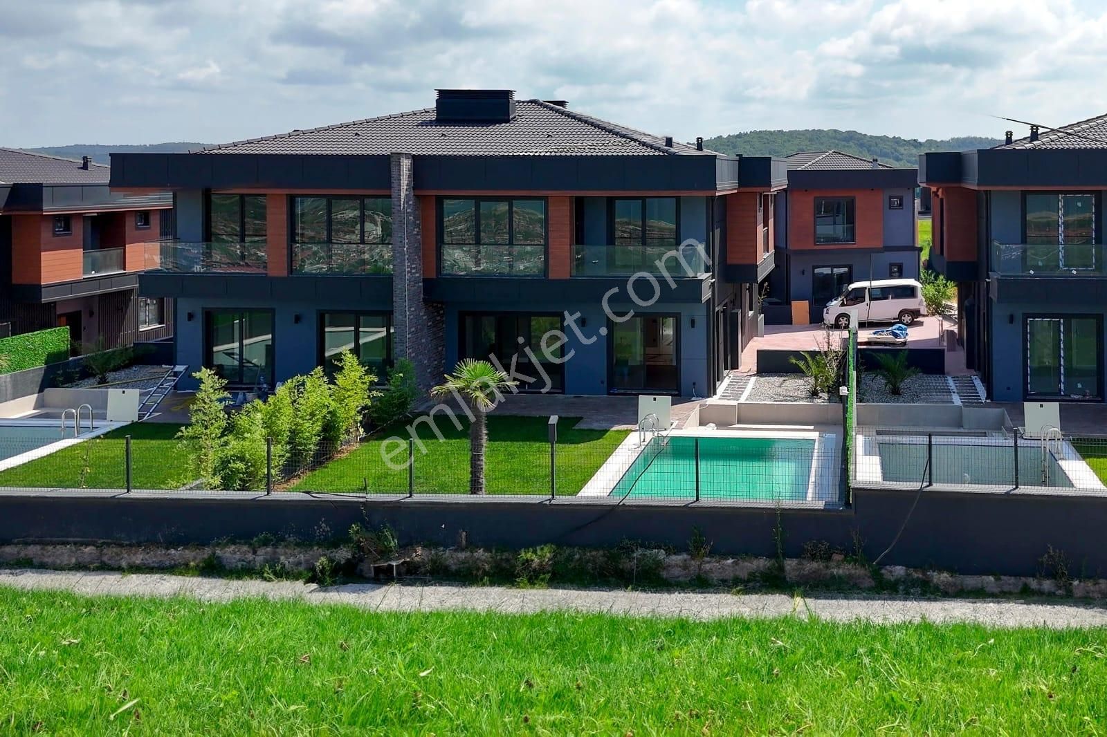 Remax Anka'dan Livapark'ta Müstakil Havuzlu 5+1 Aplus Villalar - Görsel 33