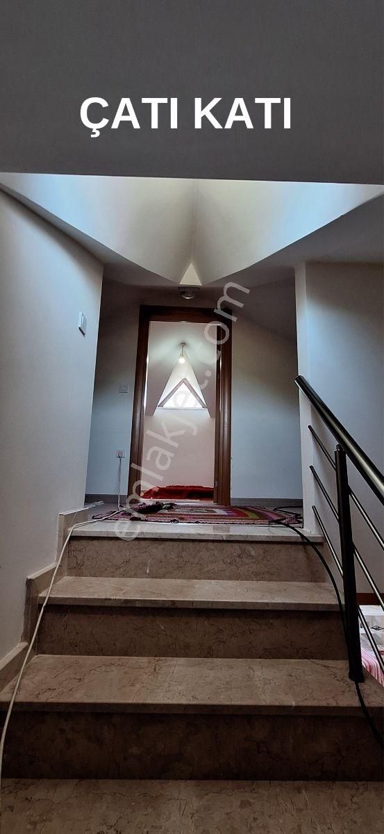 Remax Anka'dan Satmazlı'da Müstakil Villa - Görsel 16