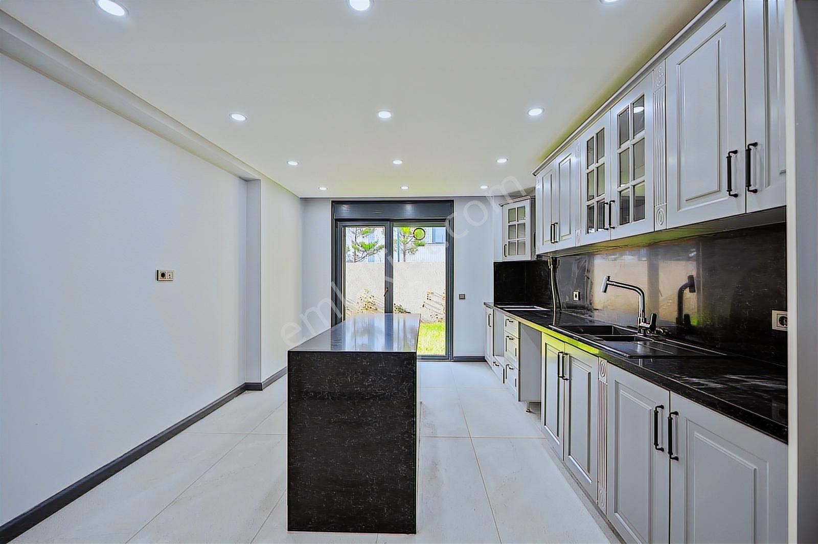 Barçağ Villalarında 475 M2 Arsa Alanlı Satılık Müstakil Villa - Görsel 27