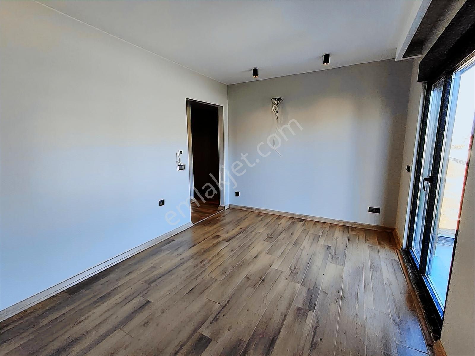 Şile Merkezde Oturuma Hazır,müstakil Havuzlu A+satılık Villalar - Görsel 15