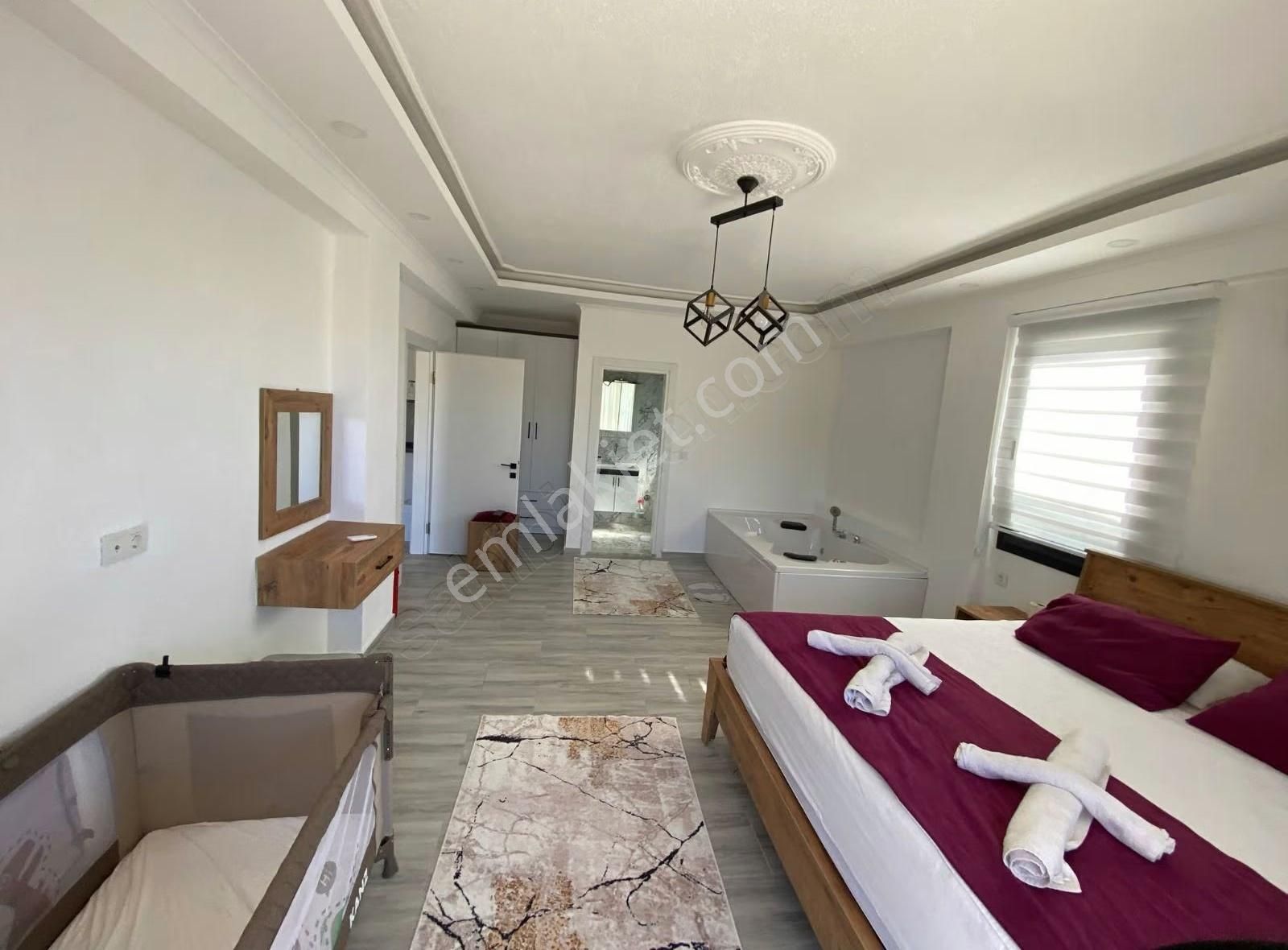 Fethiye Eldirek De Havuzlu Eşyalı Jakuzili 2+1 Kiralik Villa - Görsel 31