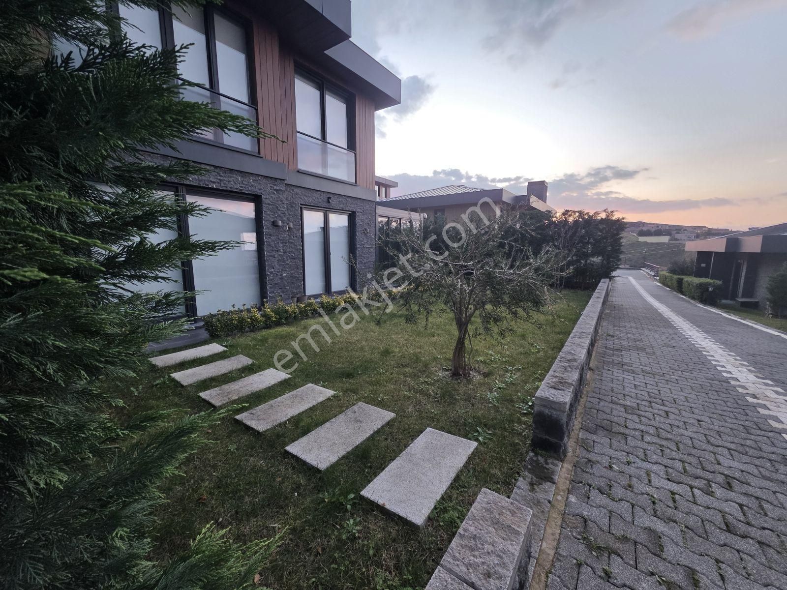 Remax Anka'dan Deniz Manzaralı Müstakil Site'de Satılık Villalar - Görsel 30