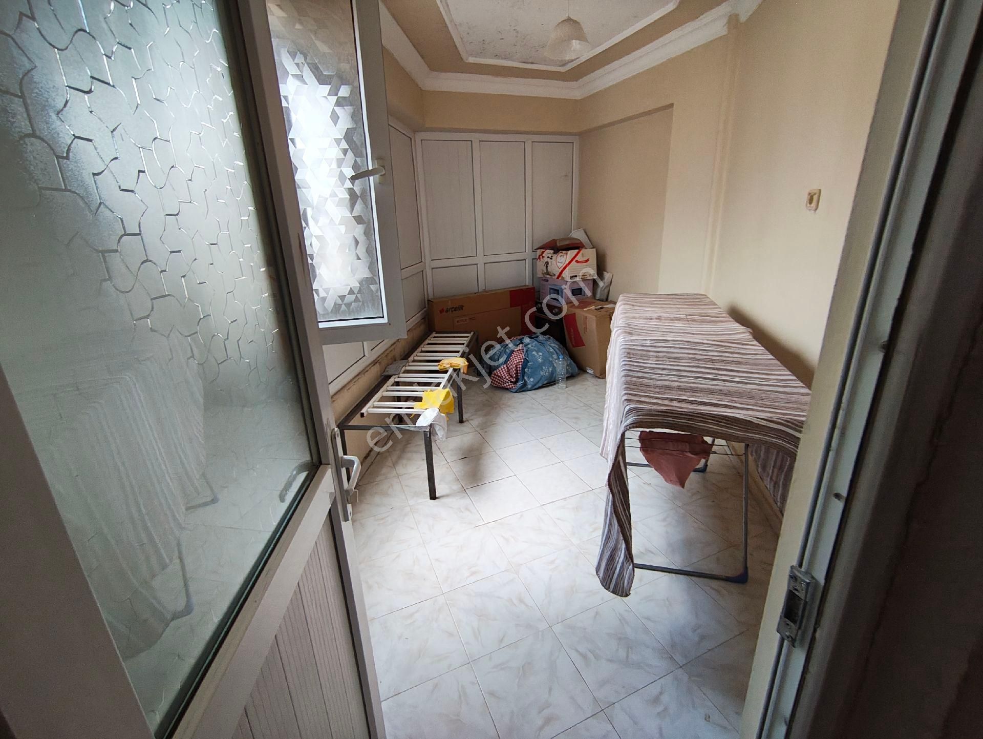 Karaköprü Belediye Yukarısı 4 Odalı Satılık Bakımlı Daire - Görsel 18