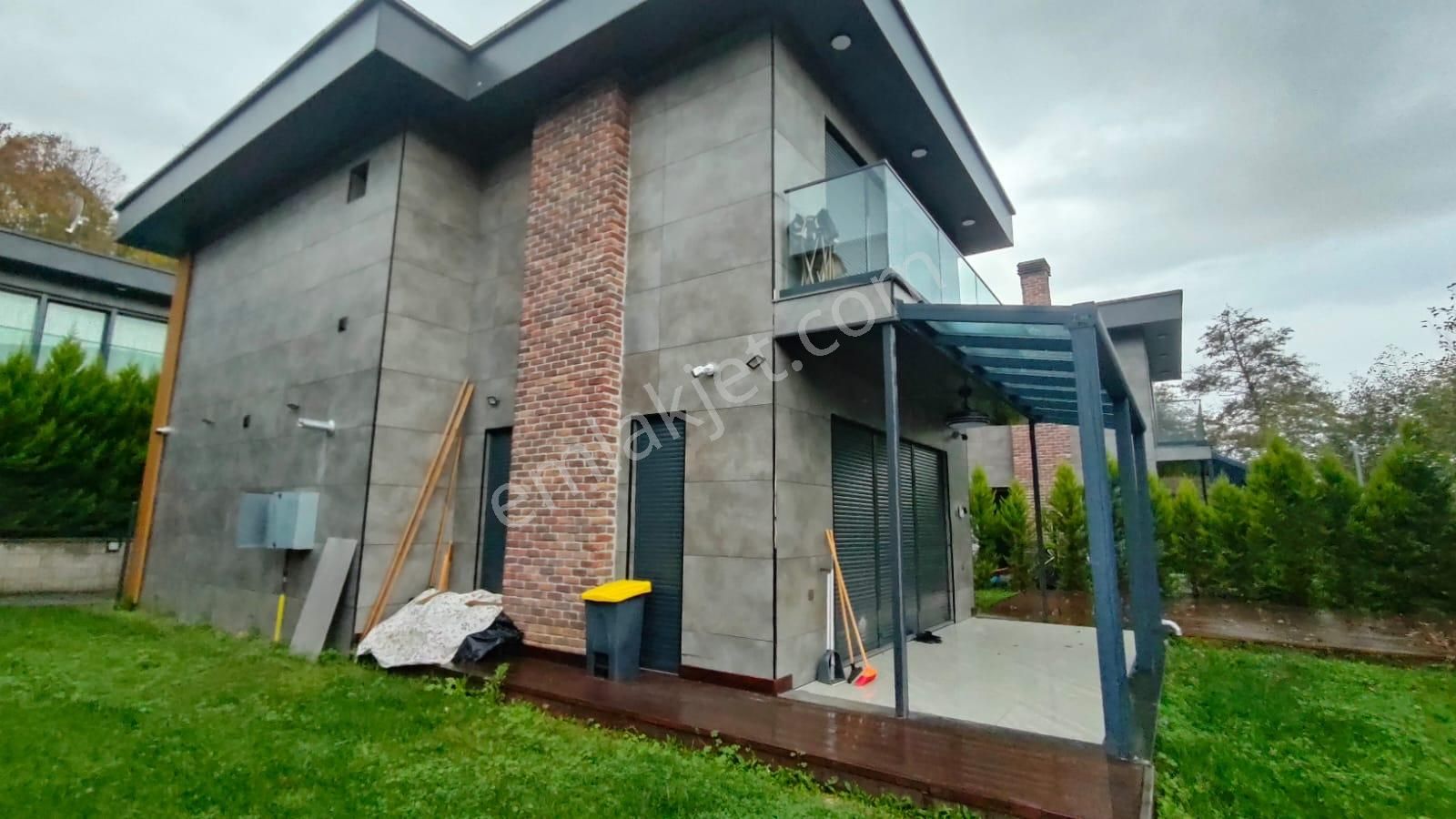 Lanse Korupark'ta 200 M2 Bahçe Paylı Müstakil 4+1 Dubleks Villa - Görsel 15