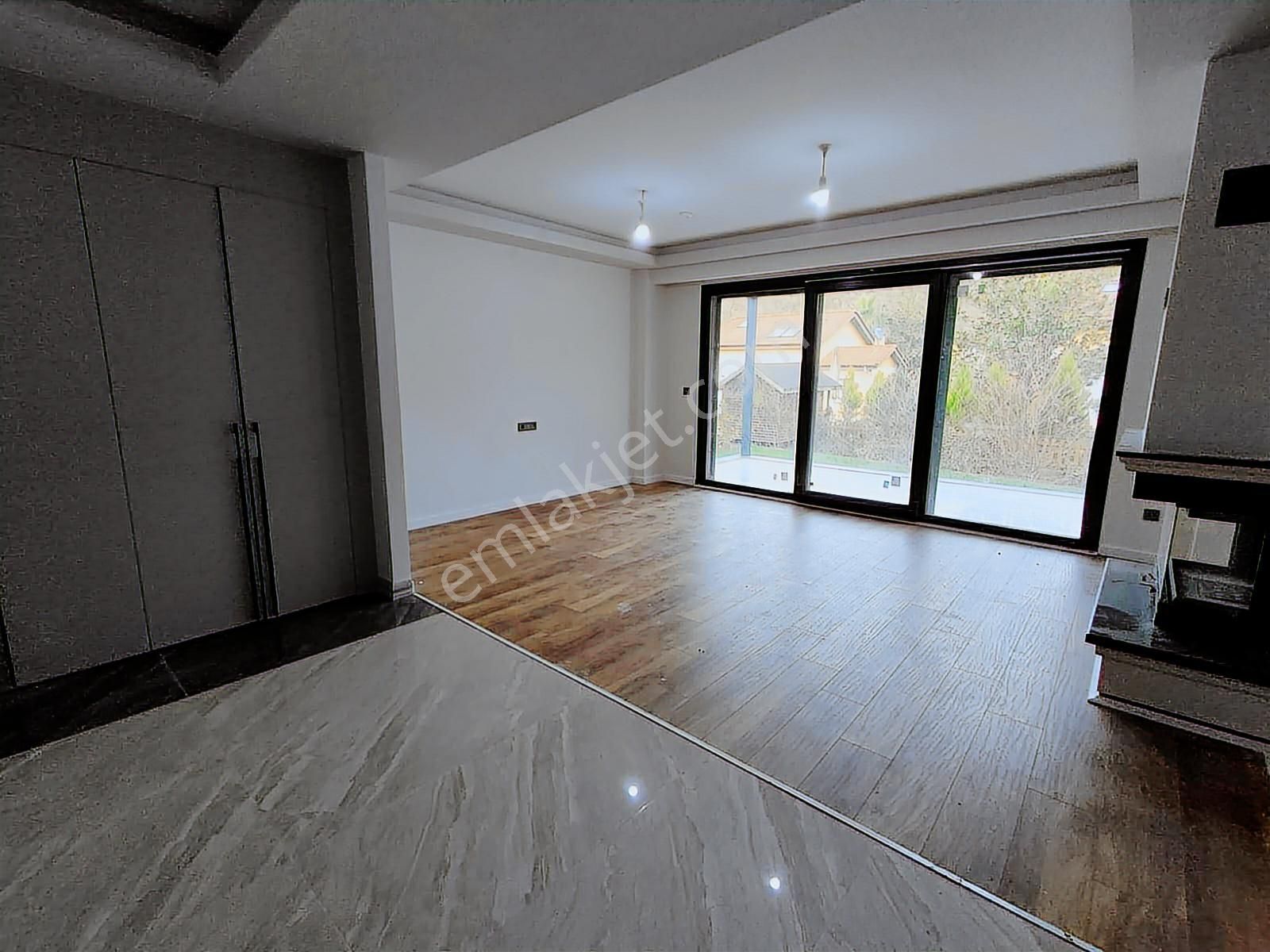 Lanse Korupark'ta 200 M2 Bahçe Paylı Müstakil 4+1 Dubleks Villa - Görsel 29