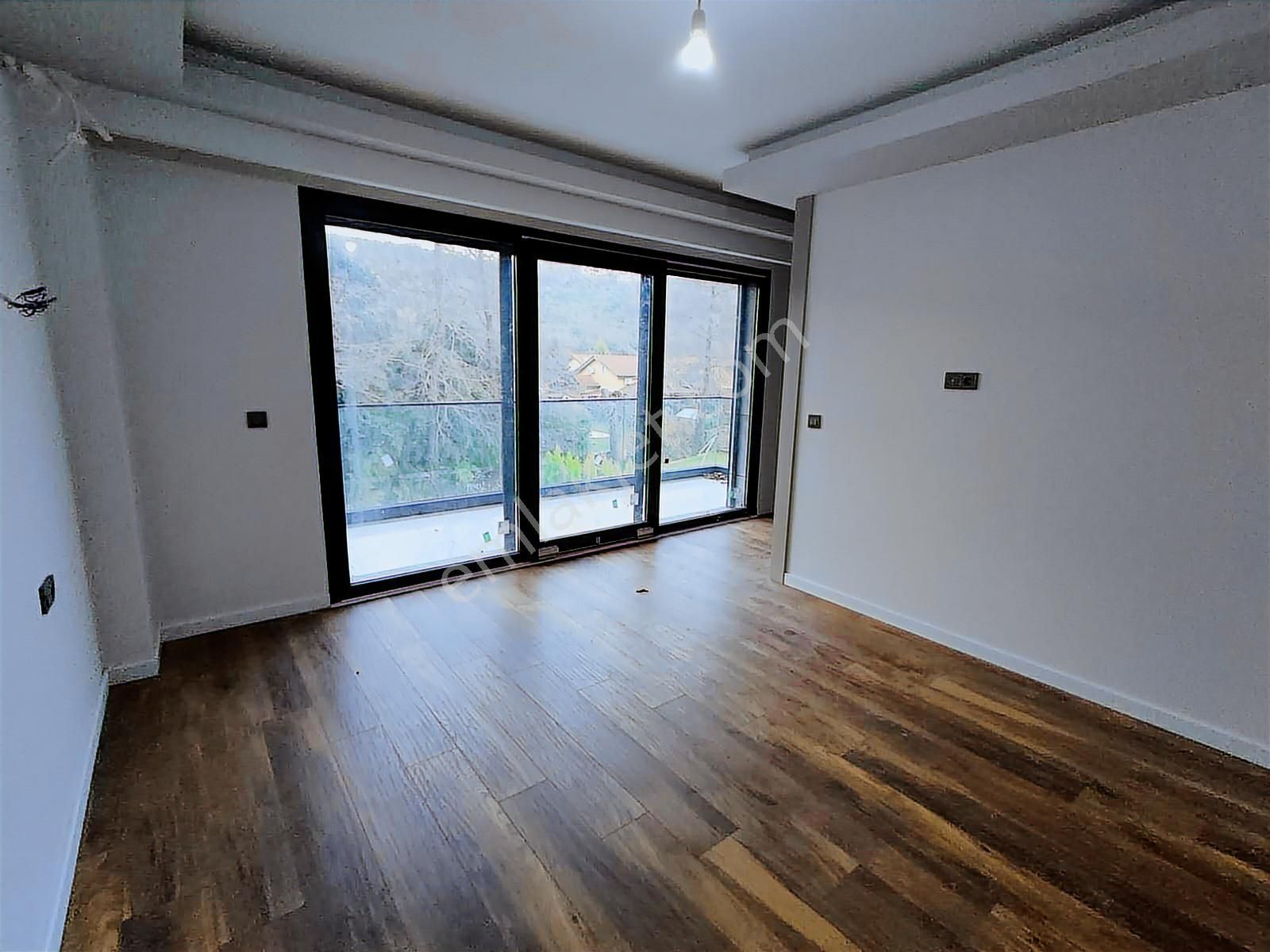 Lanse Korupark'ta 200 M2 Bahçe Paylı Müstakil 4+1 Dubleks Villa - Görsel 9