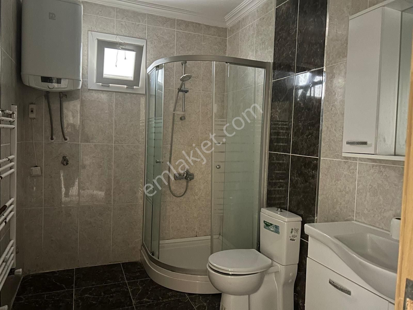 Ayvalık Sarımsaklı'da 1+1 Kiralık Daire - Görsel 13