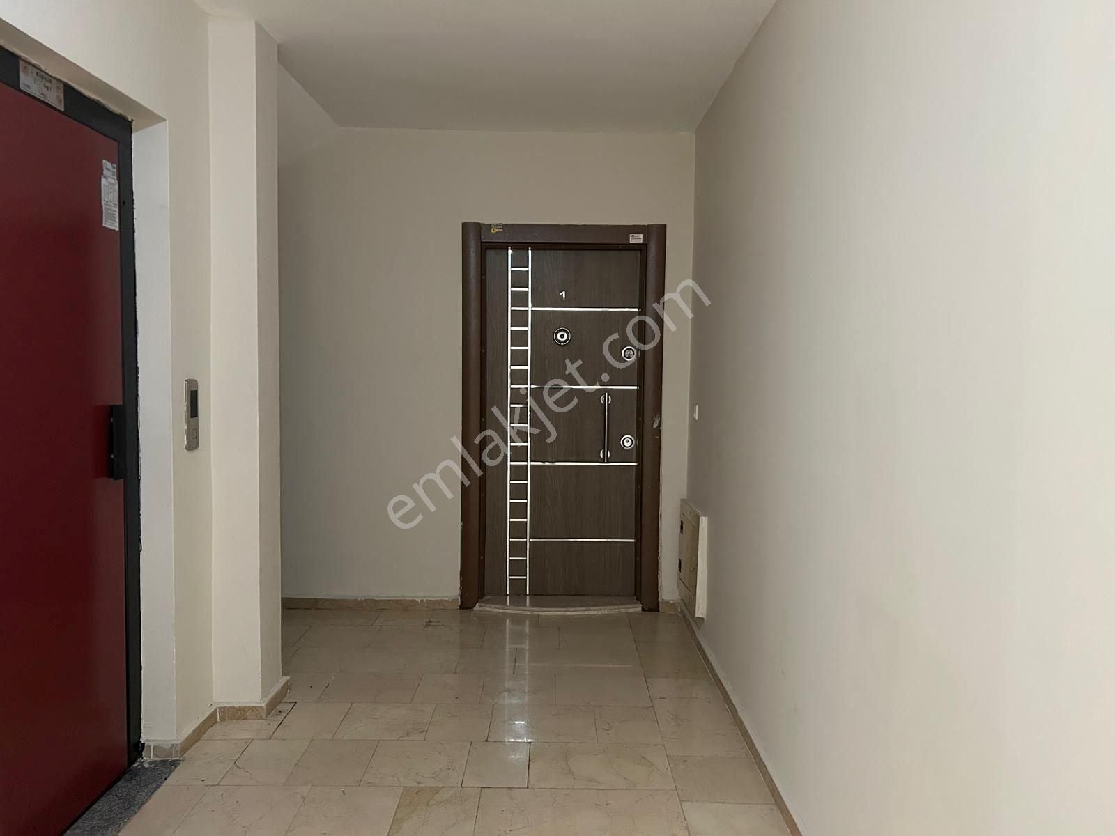 Ayvalık Sarımsaklı'da 1+1 Kiralık Daire - Görsel 8