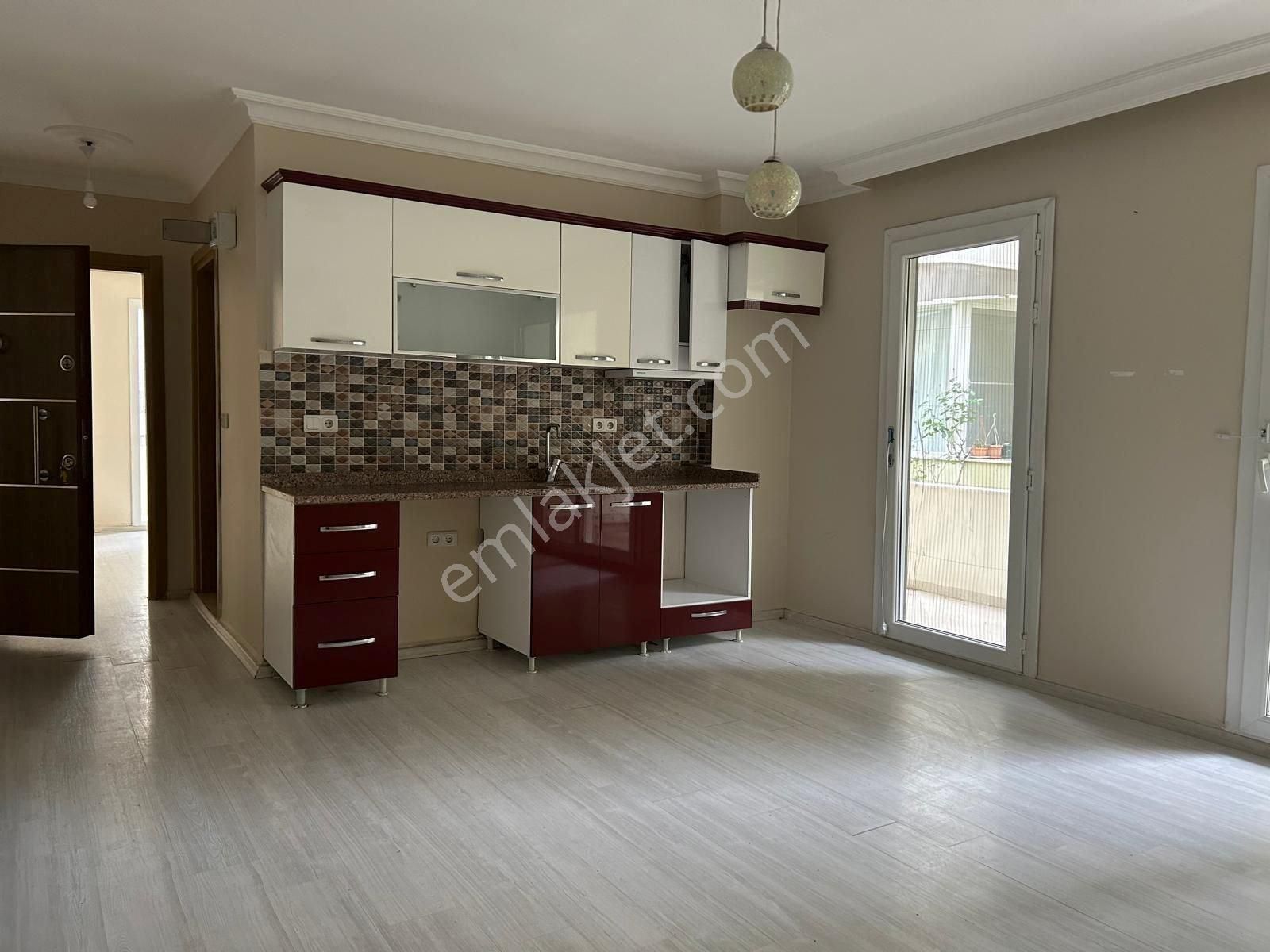 Ayvalık Sarımsaklı'da 1+1 Kiralık Daire - Görsel 11