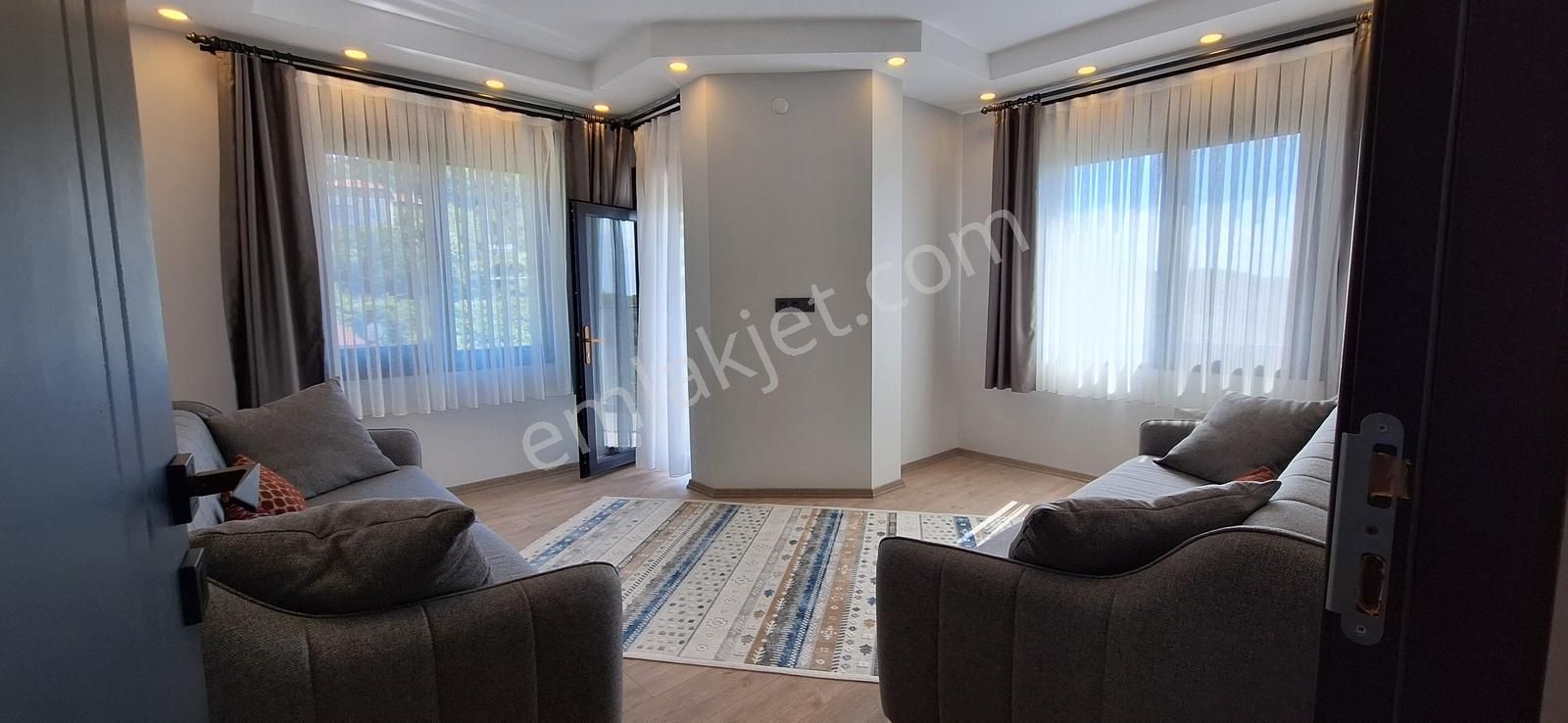 Remax Anka'dan Akçakese'de Kaçırılmayacak Müstakil Villa Fırsatı - Görsel 11